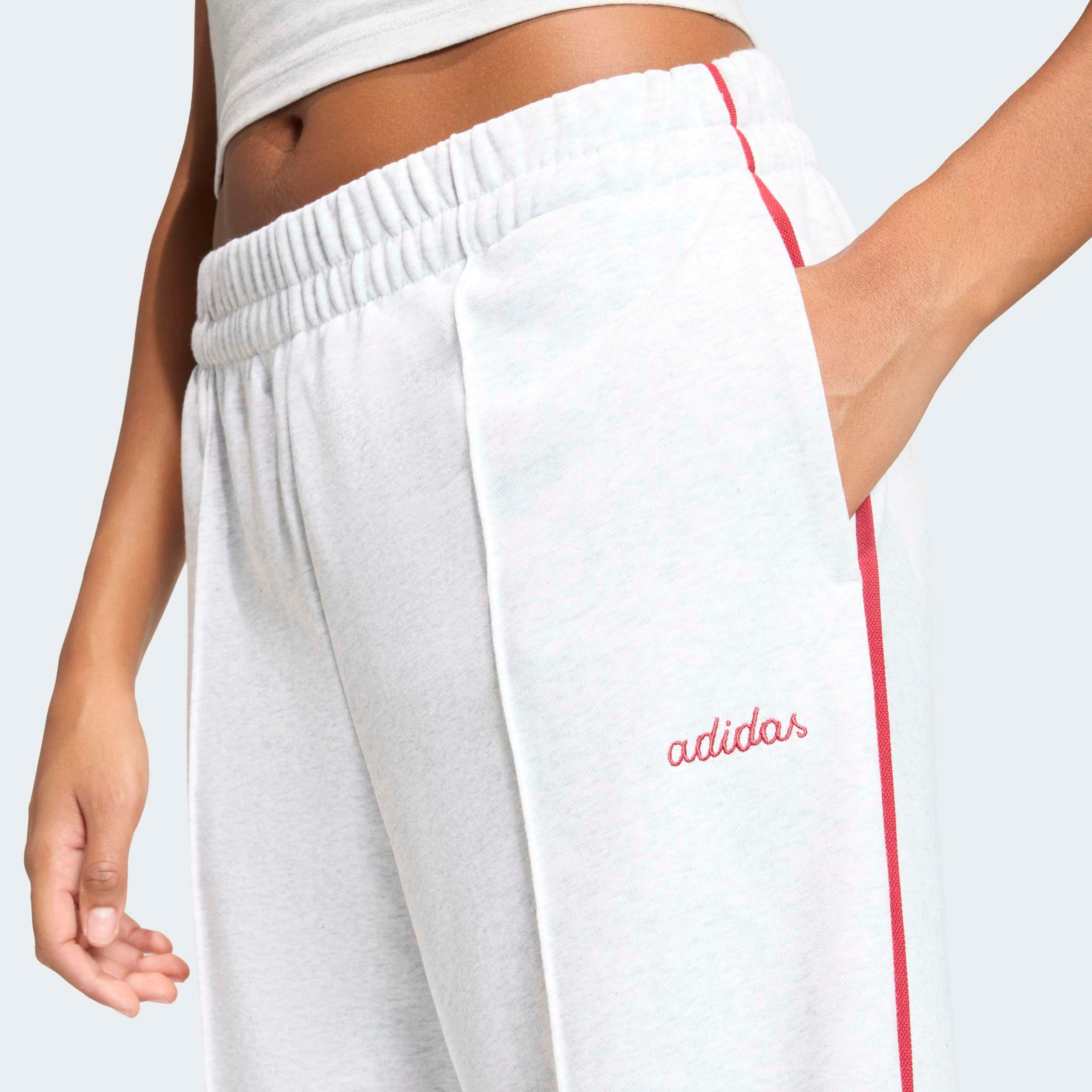 adidas Sportswear Sporthose »SEASONAL ESSENTIALS COLOURPOP MIT AUFGESTICKTER GRAFIK«