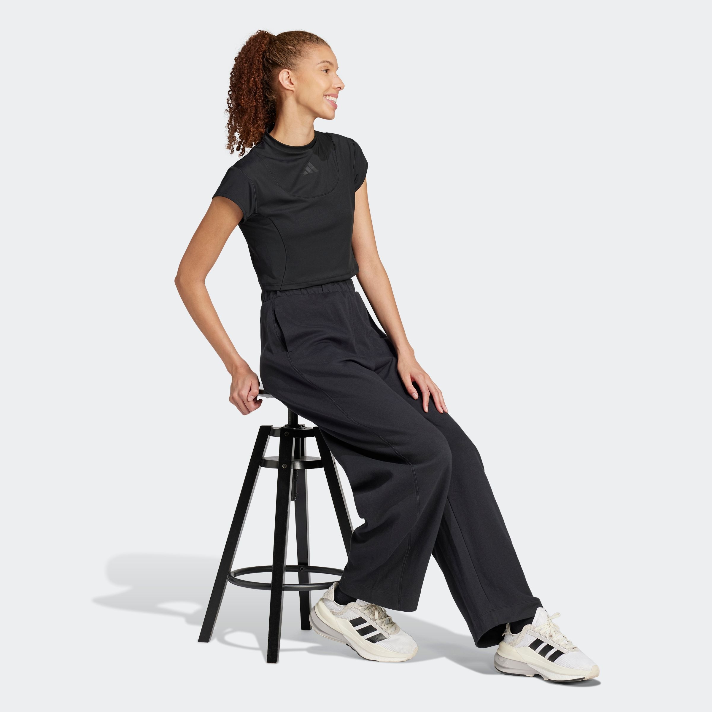 adidas Sportswear T-Shirt »W CE G CRO TEE«
