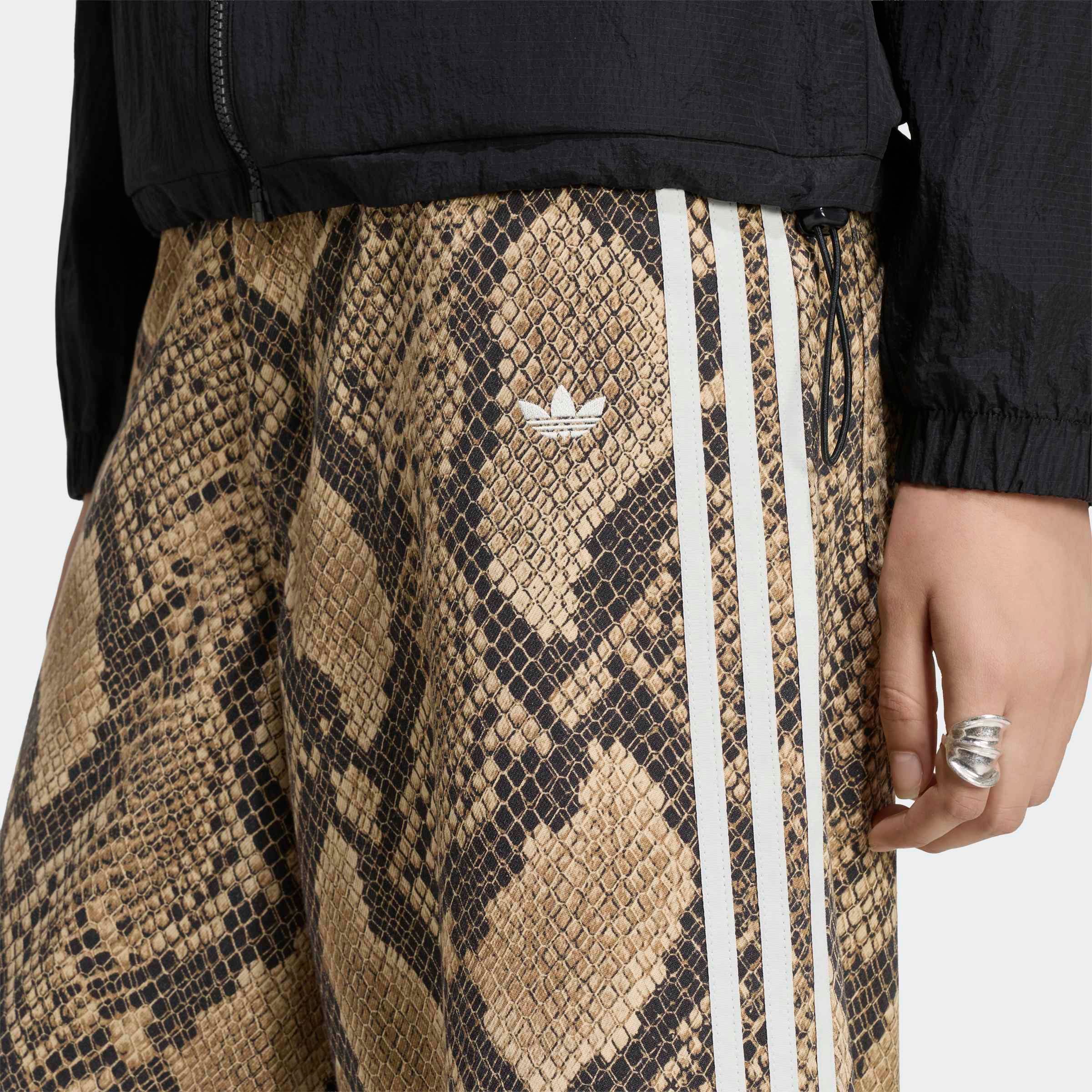 adidas Originals Shorts »DNM BERMUDA«