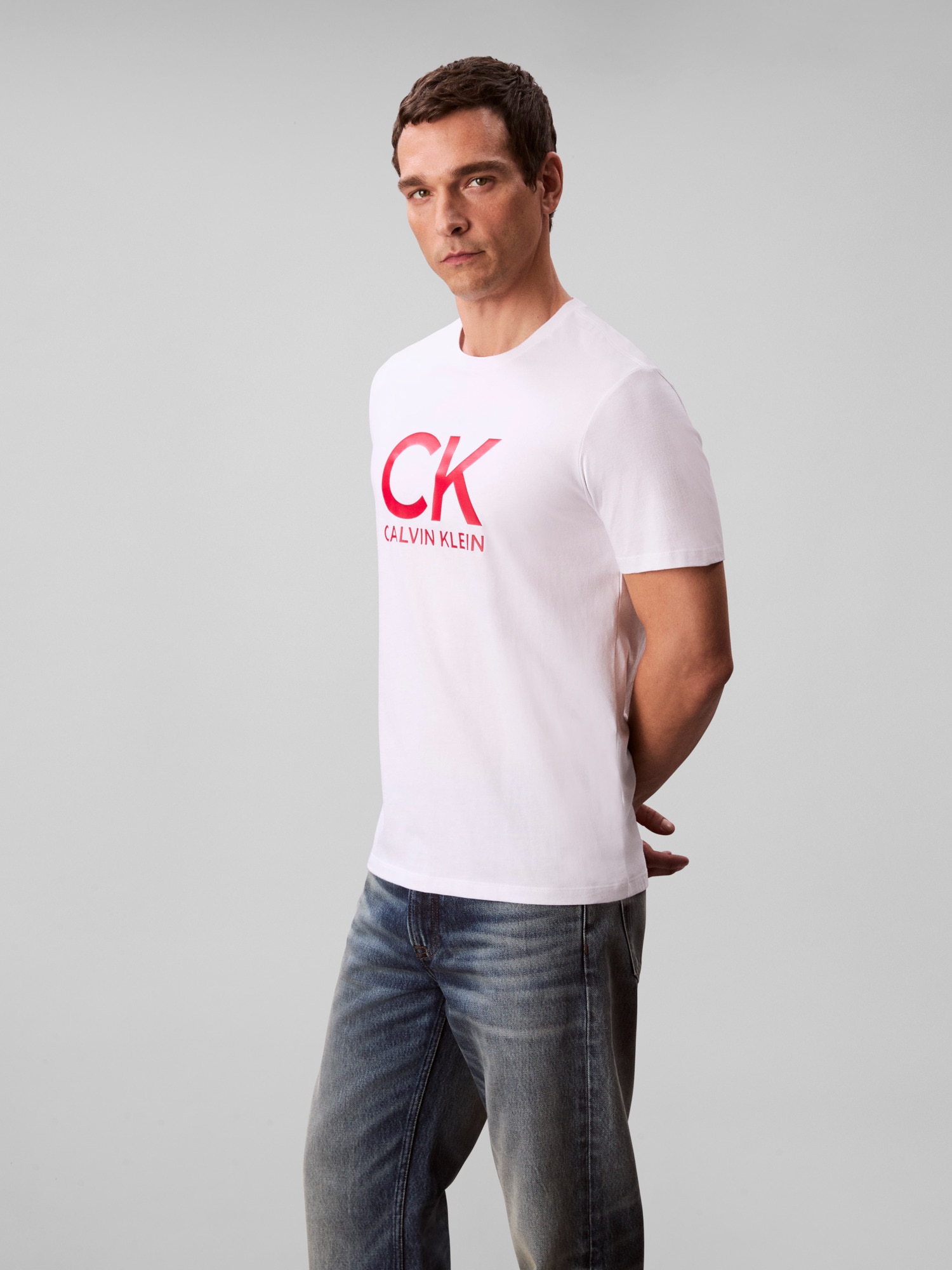 Calvin Klein Jeans T-Shirt »SS 30S EU CK CALVIN GRAPHIC TEE«, Mit Rundhalsausschnitt, regular fit