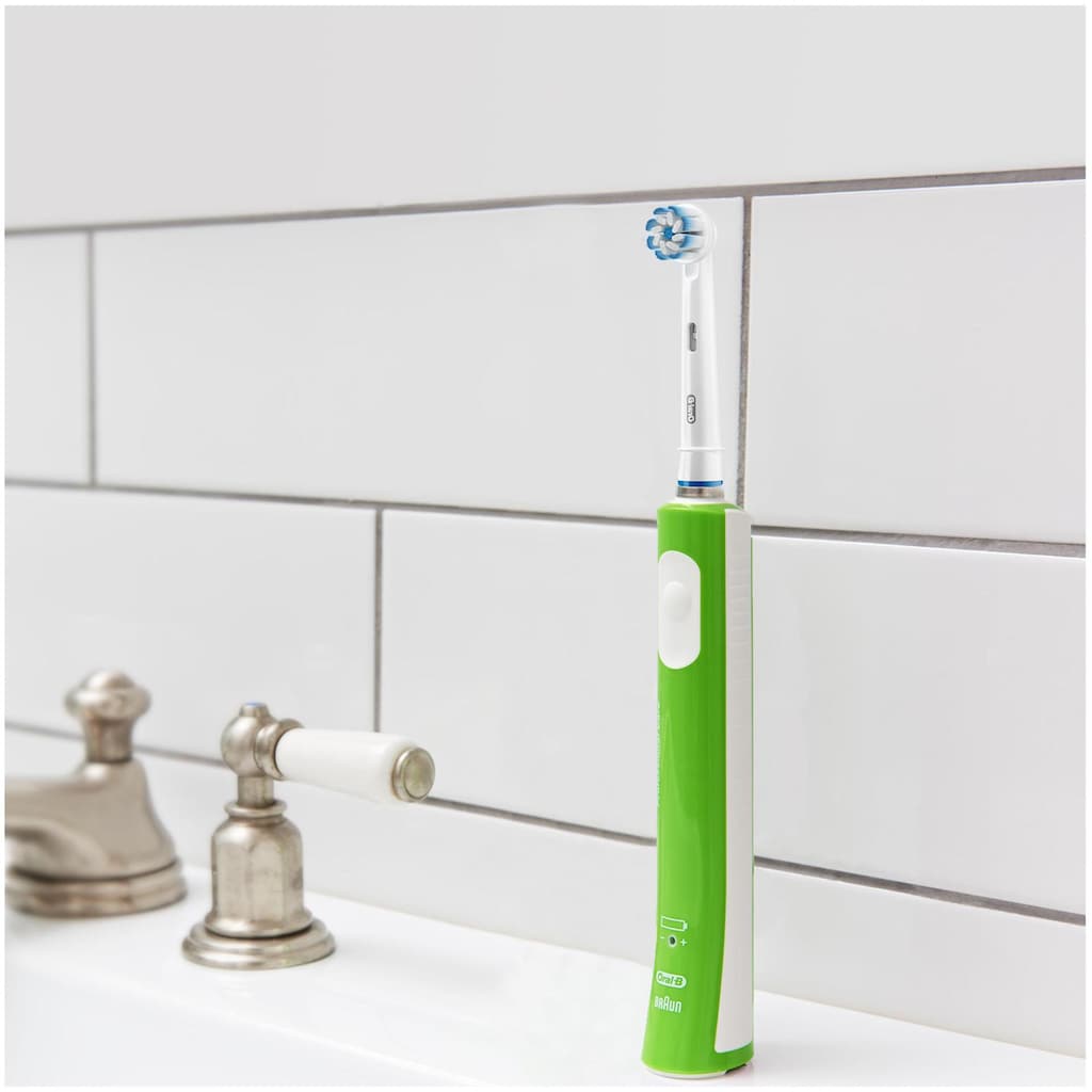 Oral-B Elektrische Zahnbürste »Junior Green«, 1 St. Aufsteckbürsten