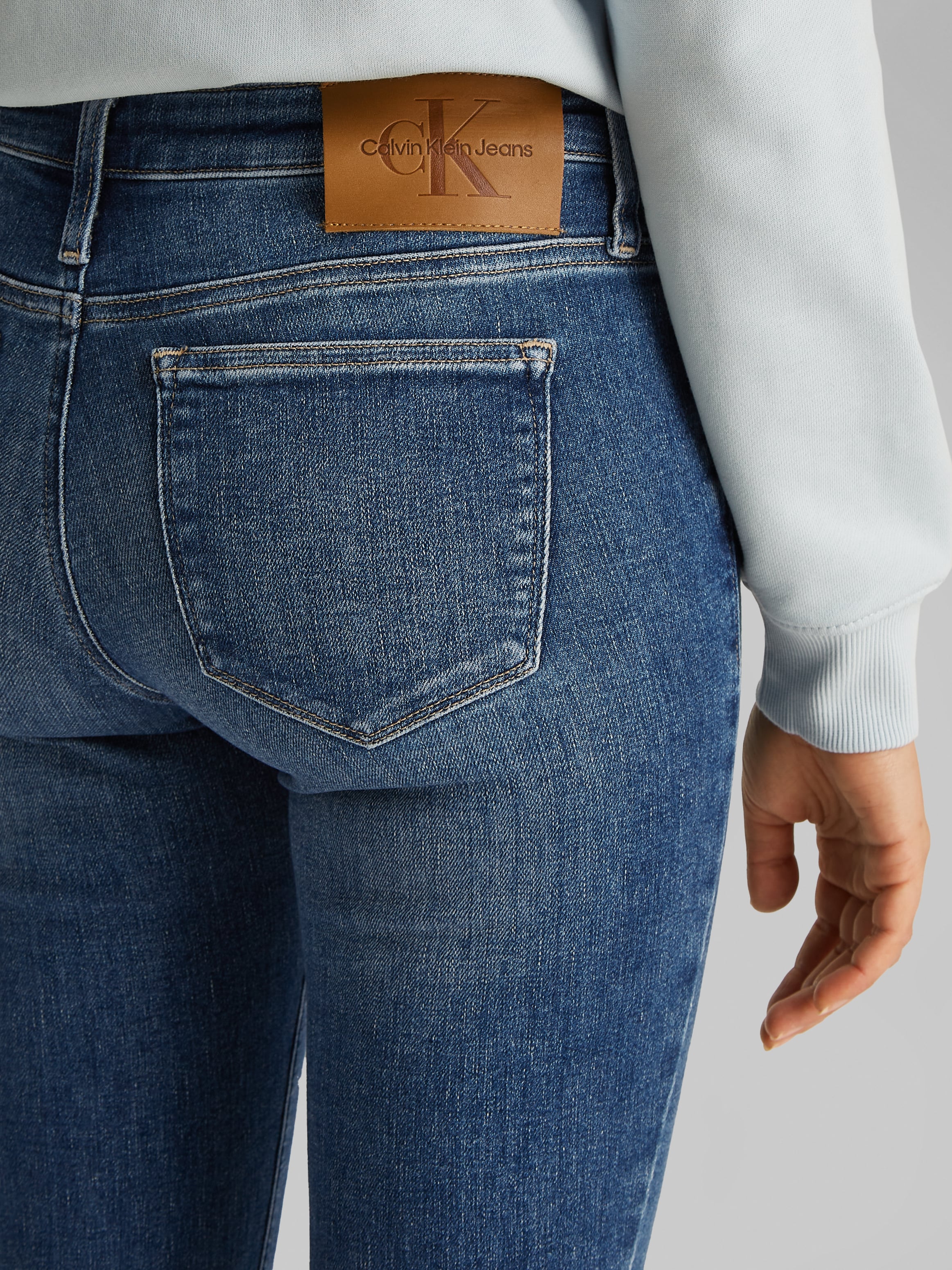 Calvin Klein Jeans Skinny-fit-Jeans »MID RISE SKINNY«, in cooler Waschung