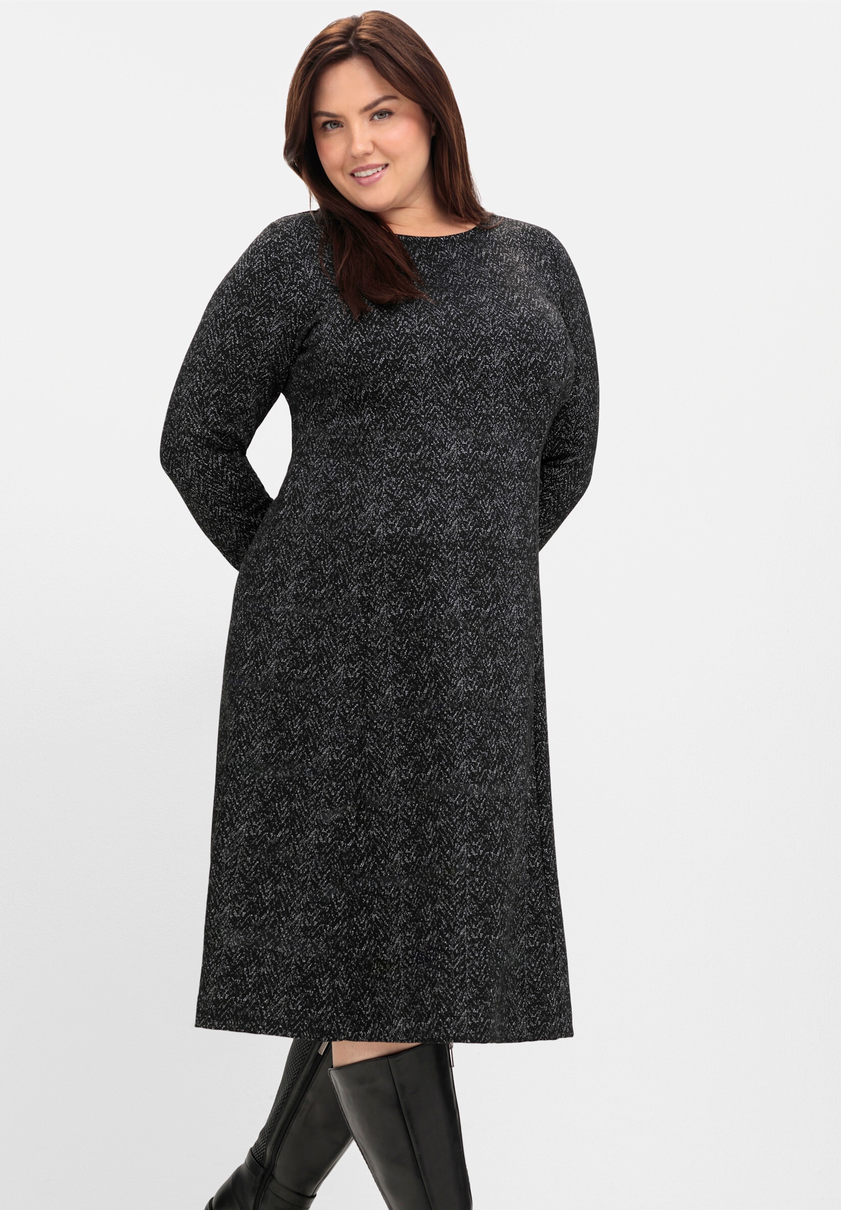 Sheego Shirtkleid »Shirtkleid Shirtkleid mit Jacquardmuster bedruckt« Ohne Taschen aus Interlock, im Jacquardmuster
