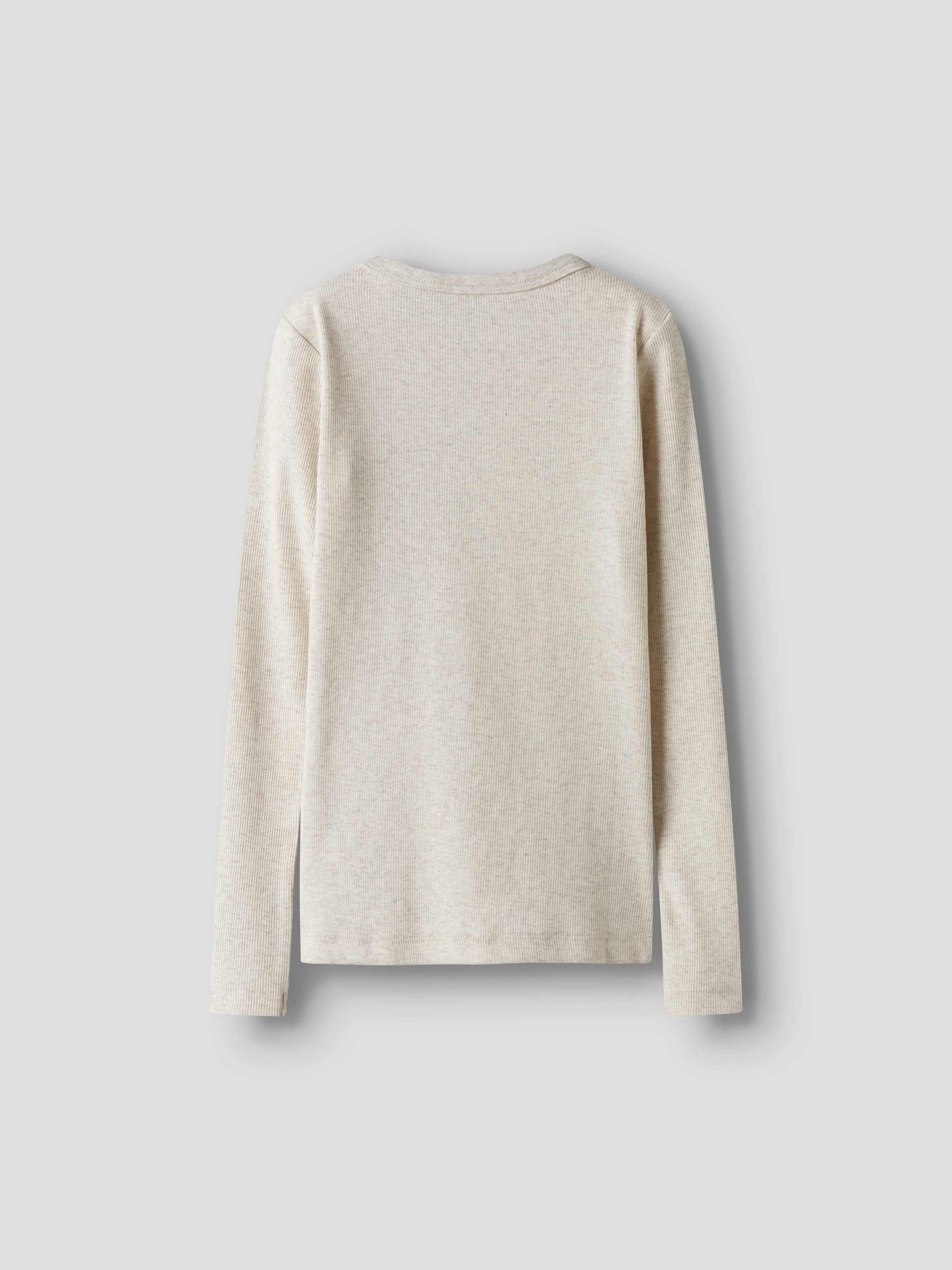Name It Langarmshirt »NKFNAKAL LS TOP NOOS«, in Basic-Form und leicht gerippter Qualität