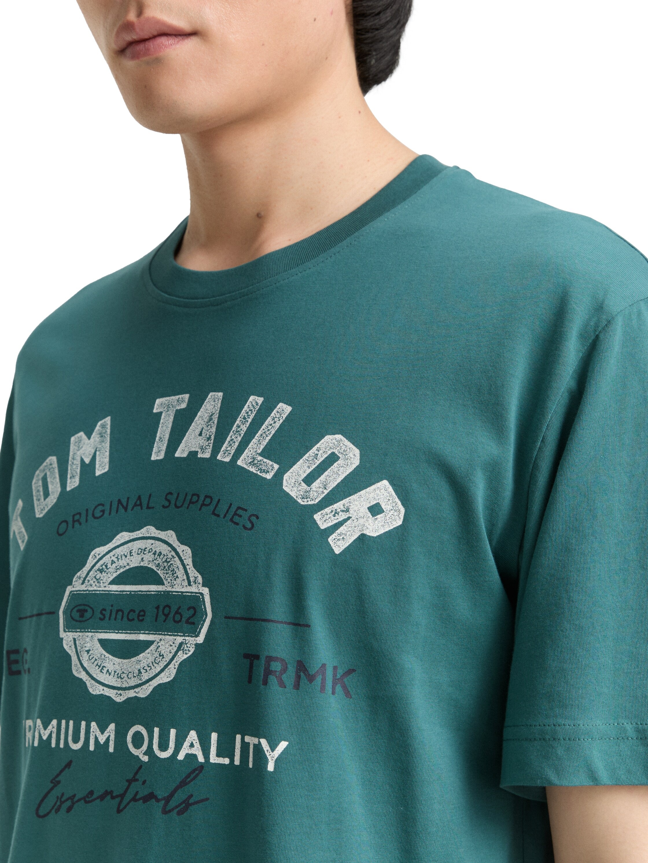 TOM TAILOR T-Shirt, mit großem Logofrontprint