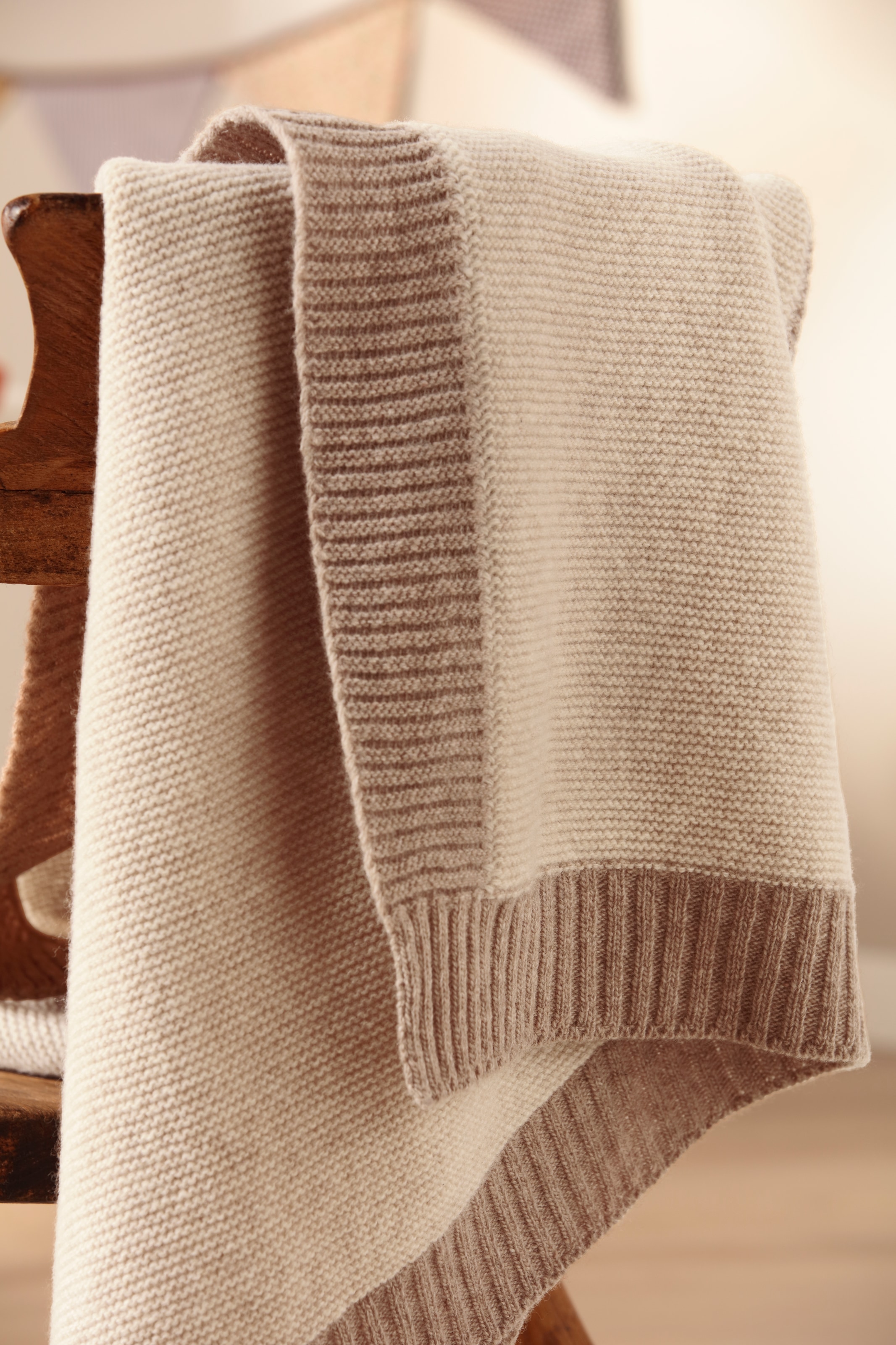 Biederlack Babydecke »Babydecke Wool Knit« 75 x 100, mit kontrastfarbigem Patentrand