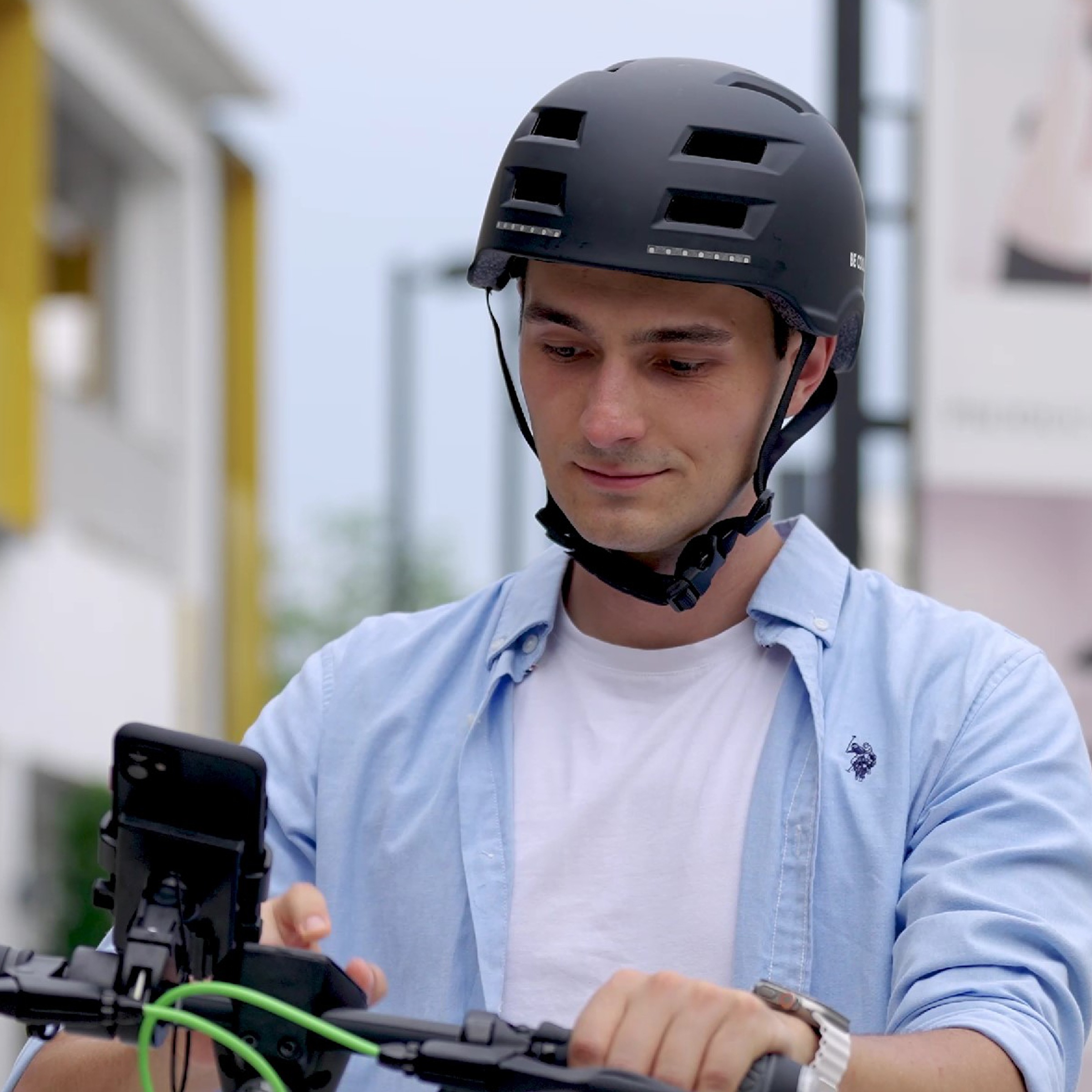 be cool Fahrradhelm »Unisex Schutzhelm mit Beleuchtung«, integr. Akku, auch für Scooter etc.