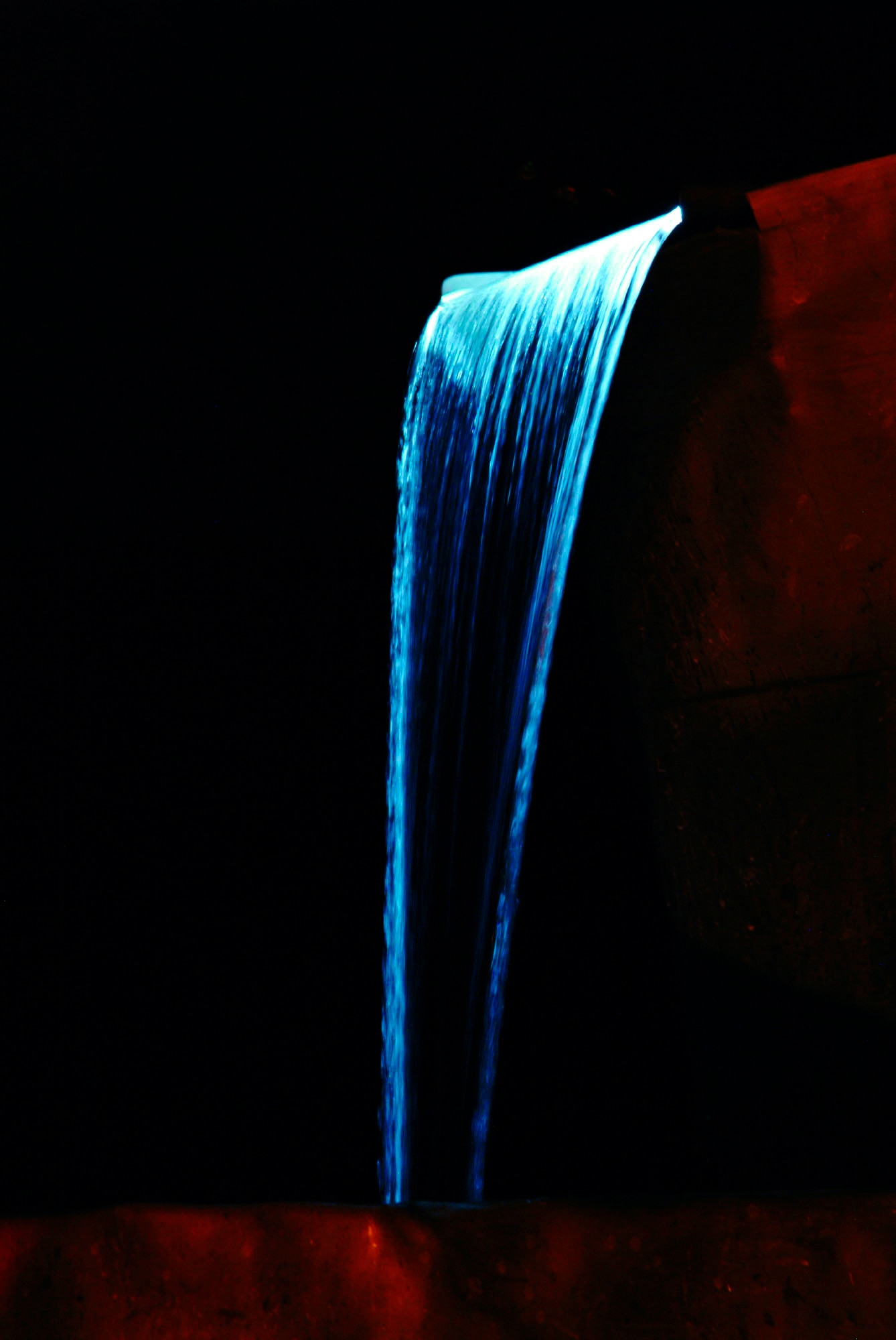 Ubbink Wasserfall »Niagara 30 LED«, (Set, mit 20 LEDs; Pumpe 2300 l/h, Schlauch; Becken 65 l)