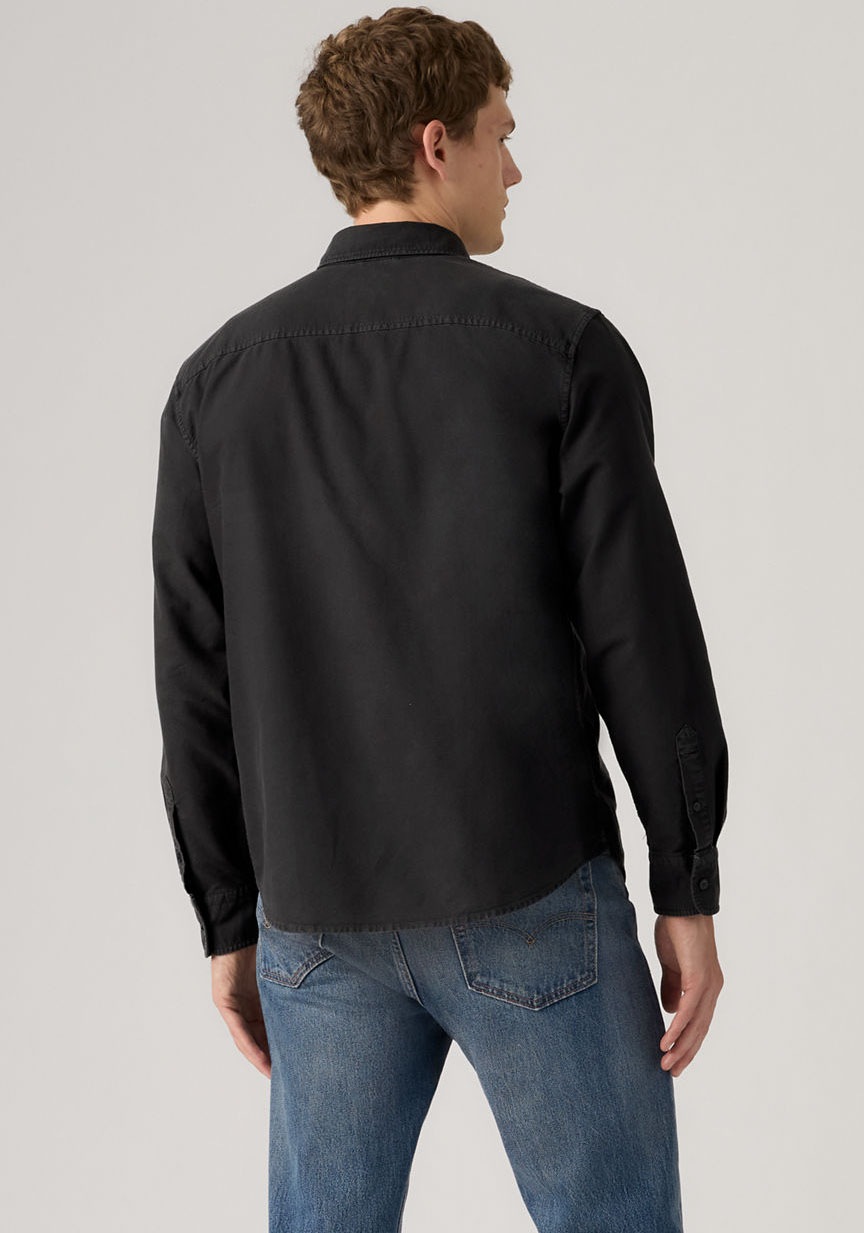 Levi's® Langarmhemd »AUTHENTIC BUTTON DOWN« mit Ton-in-Ton Logostickerei auf der Brust