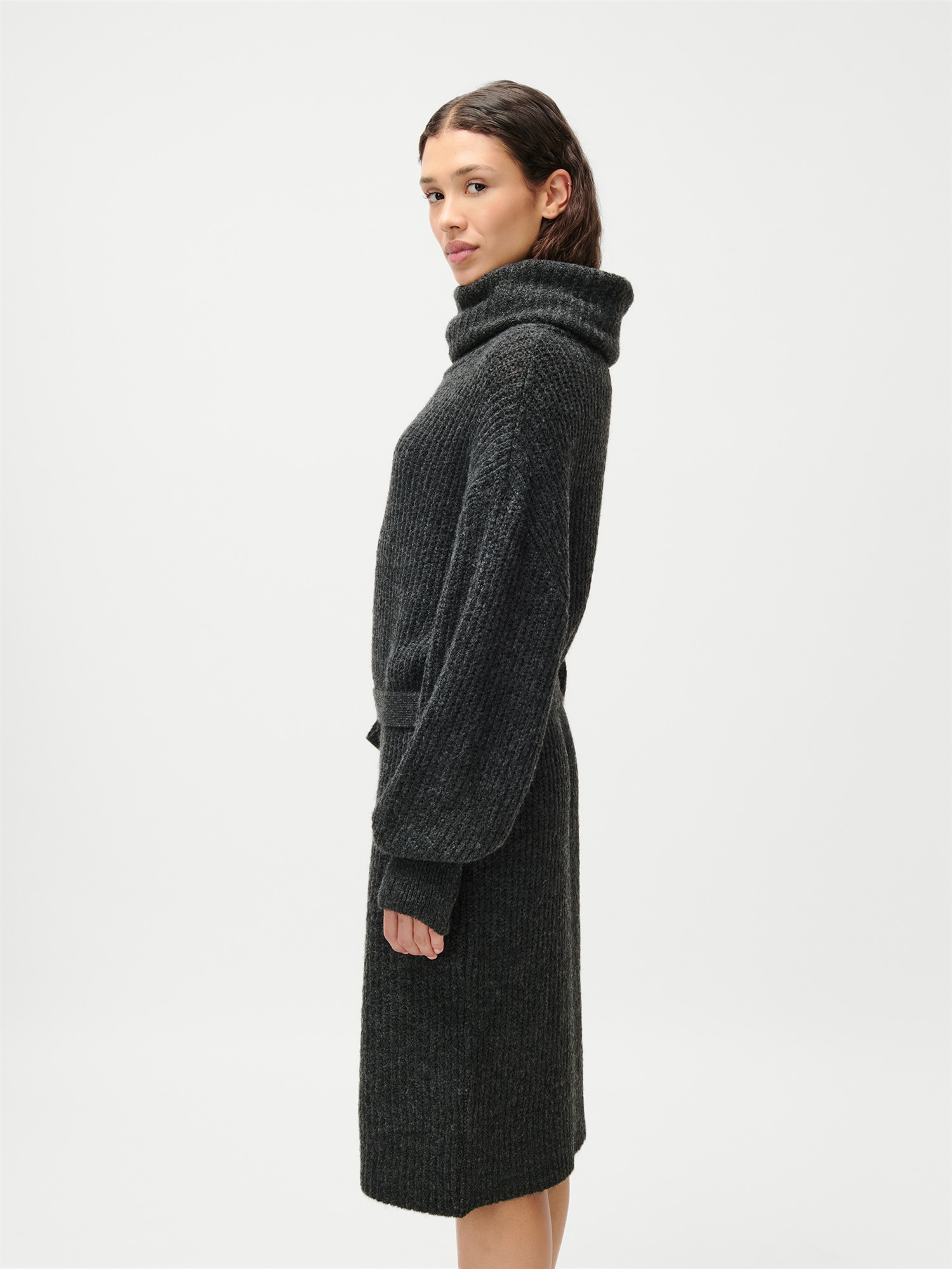 LeGer Strickkleid »Colleen, LeGer by Lena Gercke«, Regular fit mit Rundhalsausschnitt
