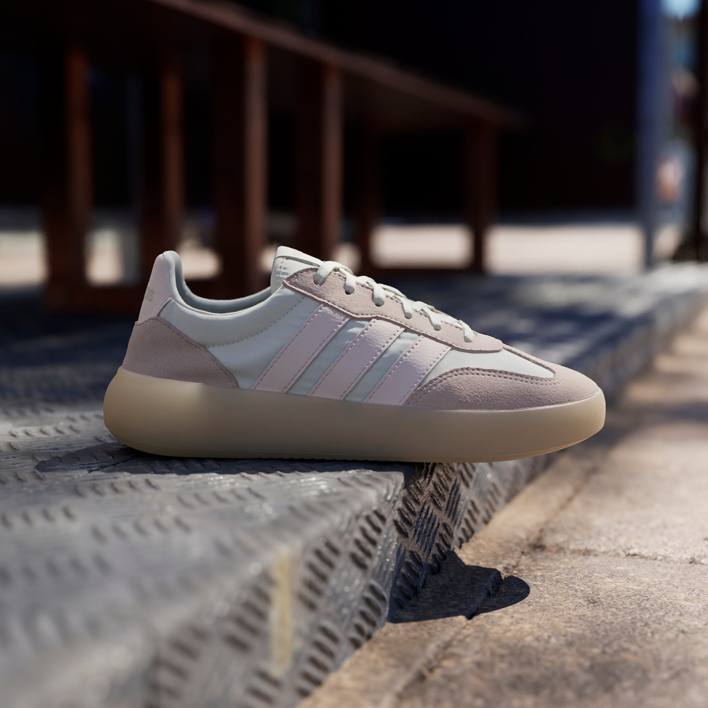 adidas Sportswear Sneaker »BARREDA DECODE«, Design auf den Spuren des adidas Handball Spezial