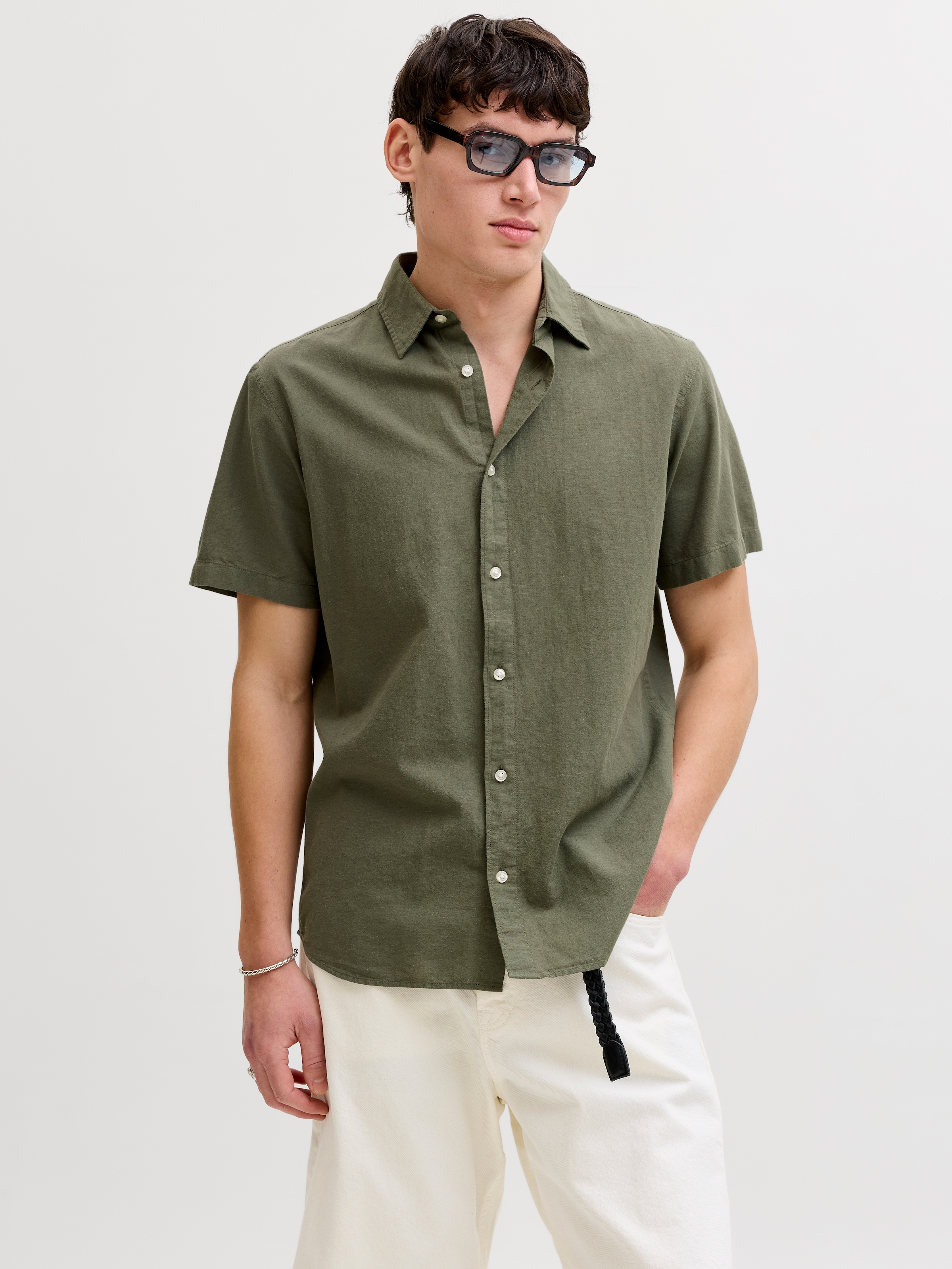 Jack & Jones Kurzarmhemd »JJEBREEZE LINEN BLEND SHIRT S/S SN« mit Leinen