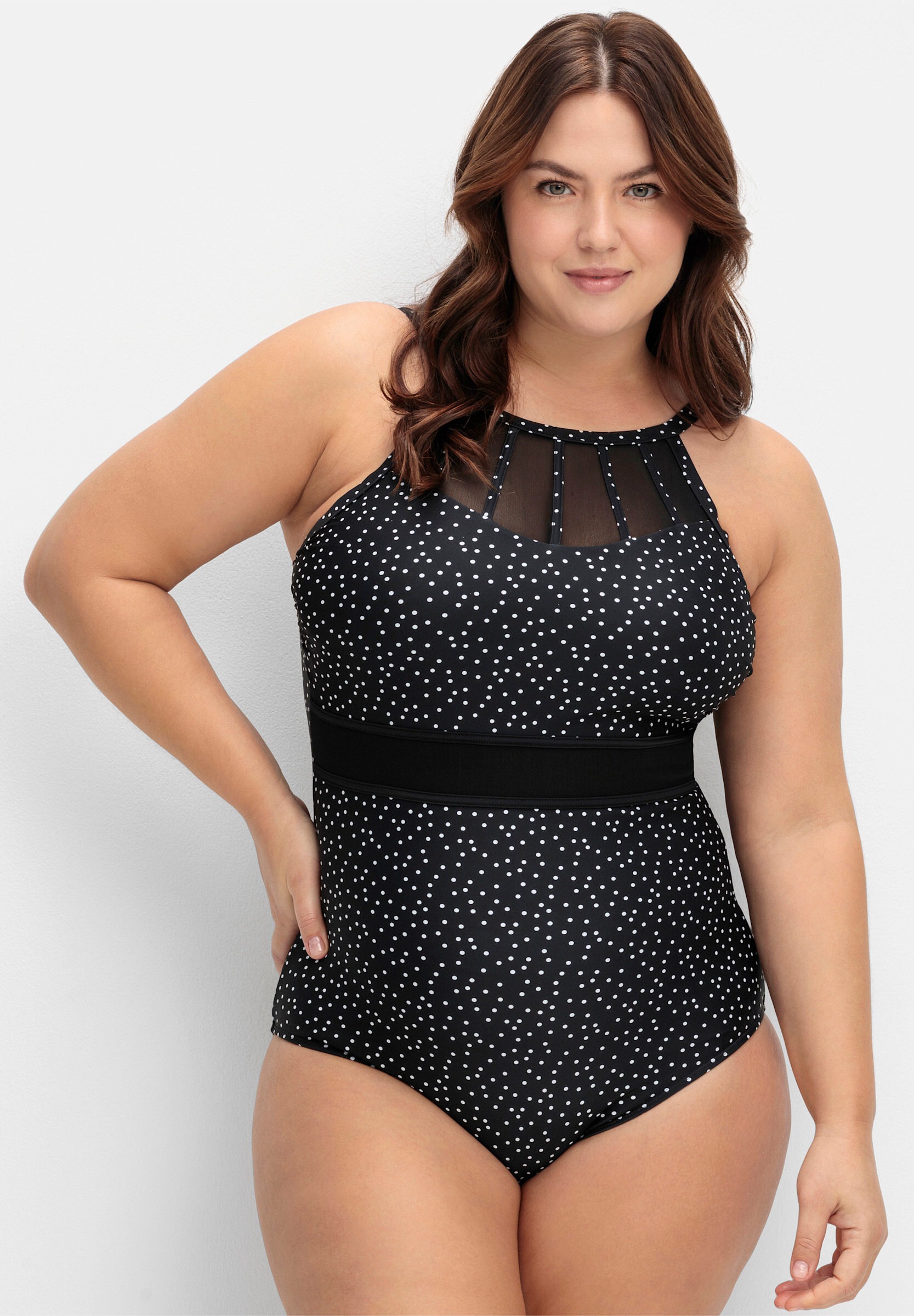 Sheego Badeanzug »Badeanzug Badeanzug mit Shaping-Effekt« mit halbtransparentem Netzeinsatz