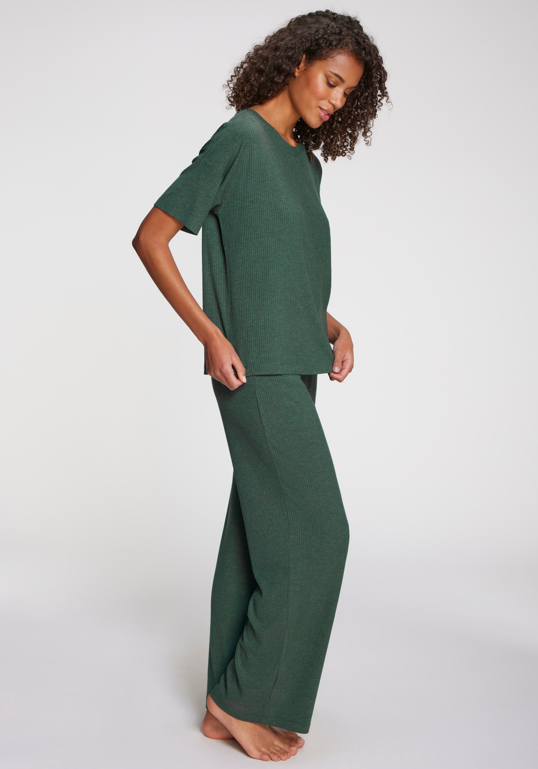 s.Oliver Pyjamahose, Aus weicher Rippqualität