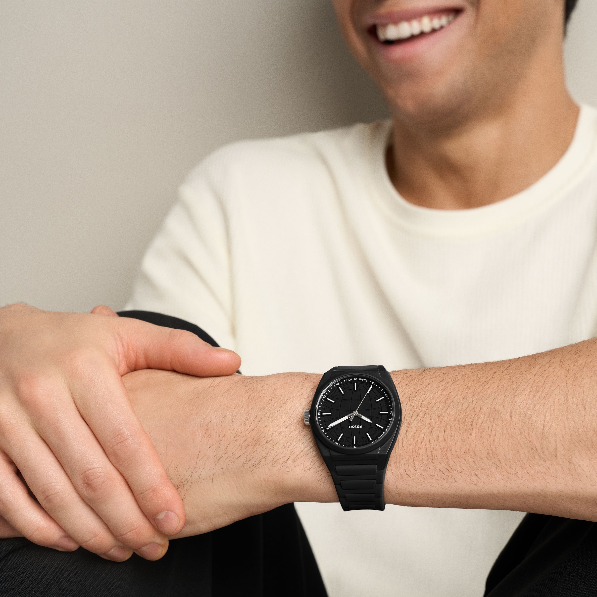 Fossil Quarzuhr »Everett« Armbanduhr, Silikonarmband, analog