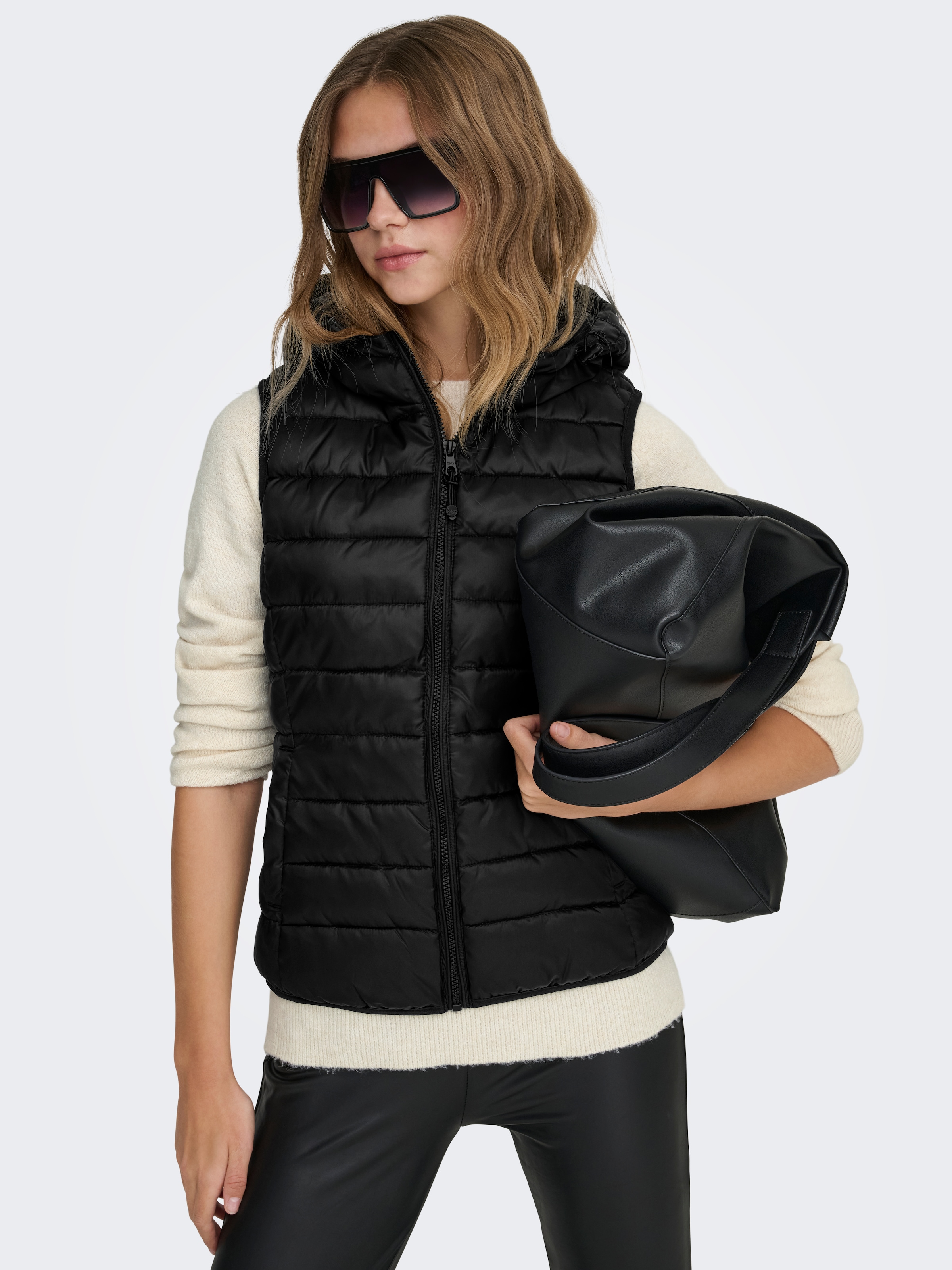 ONLY Steppweste »ONLNEWTAHOE HOOD WAISTCOAT OTW NOOS« mit Kapuze