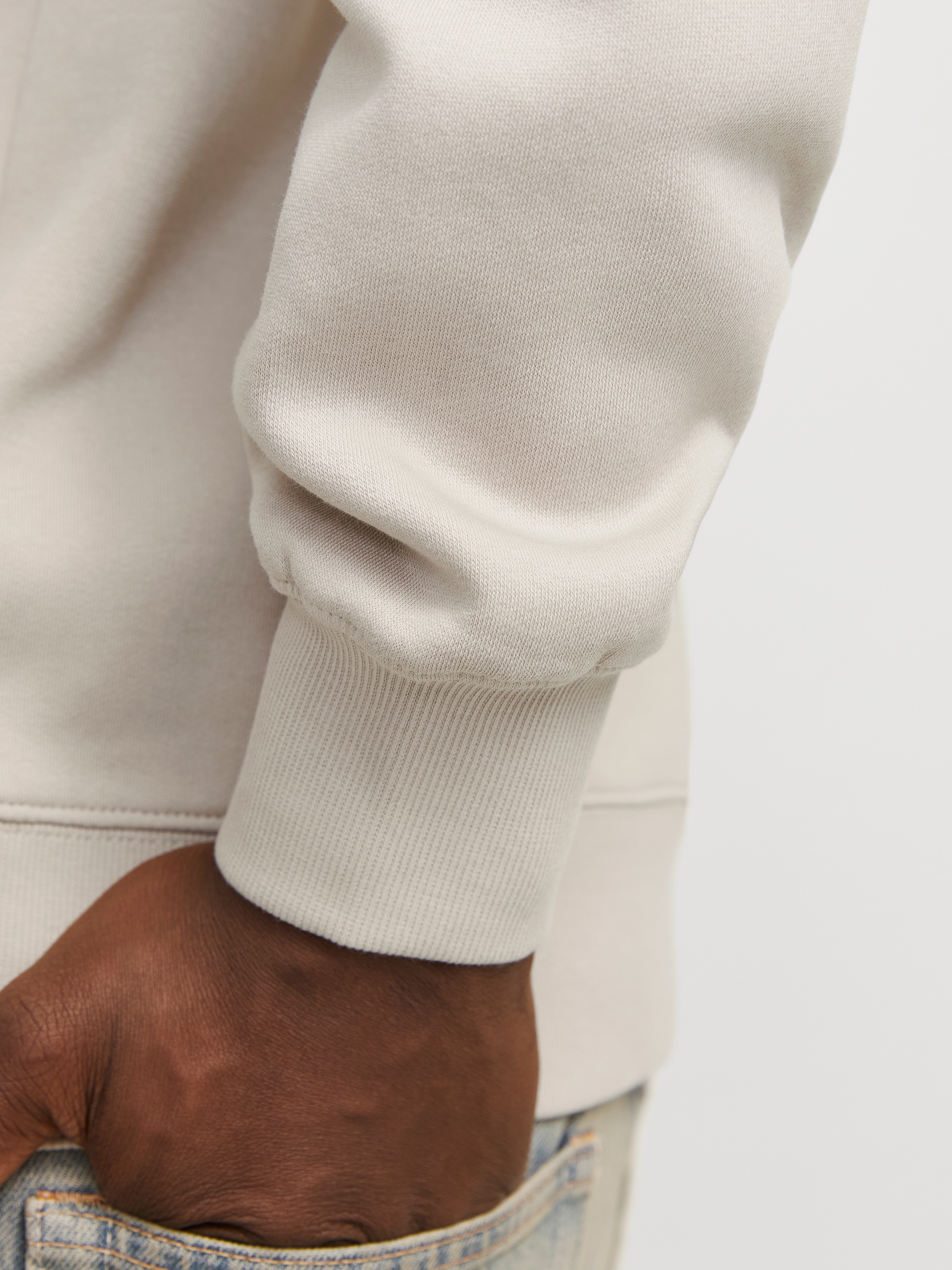 Jack & Jones Sweatshirt »JJESTAR BASIC SWEAT CREW NECK NOOS«, mit Rundhalsausschnitt