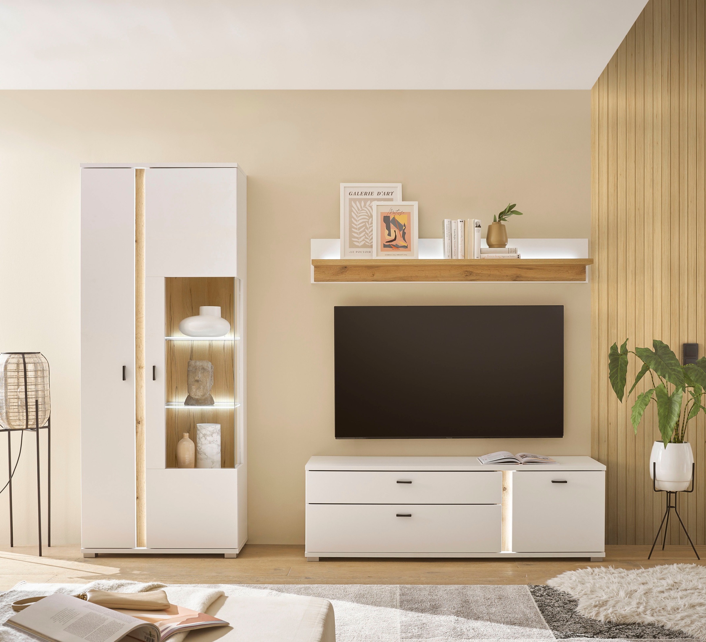INOSIGN Wohnwand »LONG ISLAND«, (Set, 3 St.), in moderner Trendfarbe,inklusive senkrechter Beleuchtung,Breite 240 cm