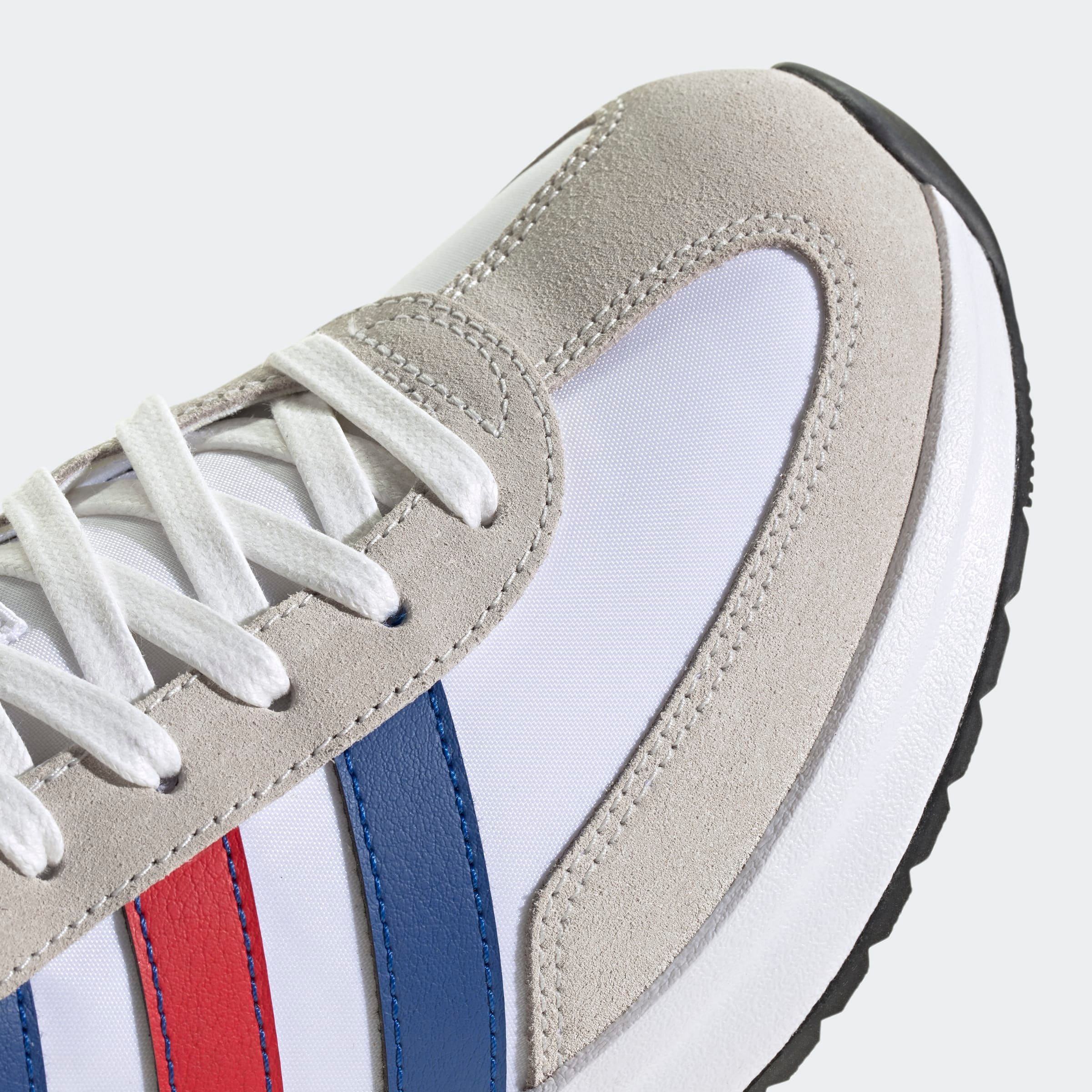 adidas Sportswear Sneaker »RUN 70S 2.0«, inspiriert vom Design des adidas SL72