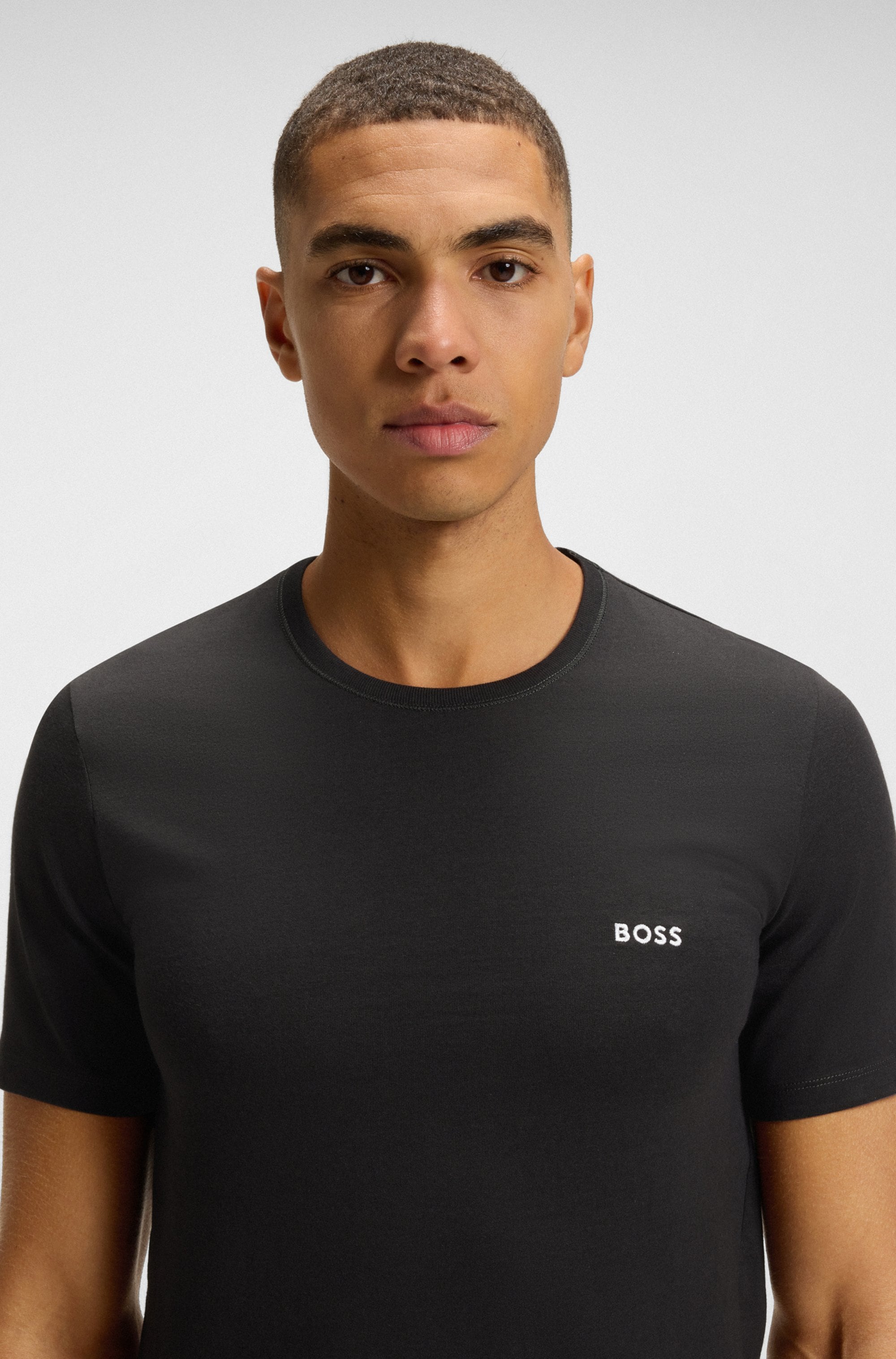BOSS T-Shirt »TShirtRN 3P Classic«, (Packung, 3 tlg.), mit BOSS Stickerei
