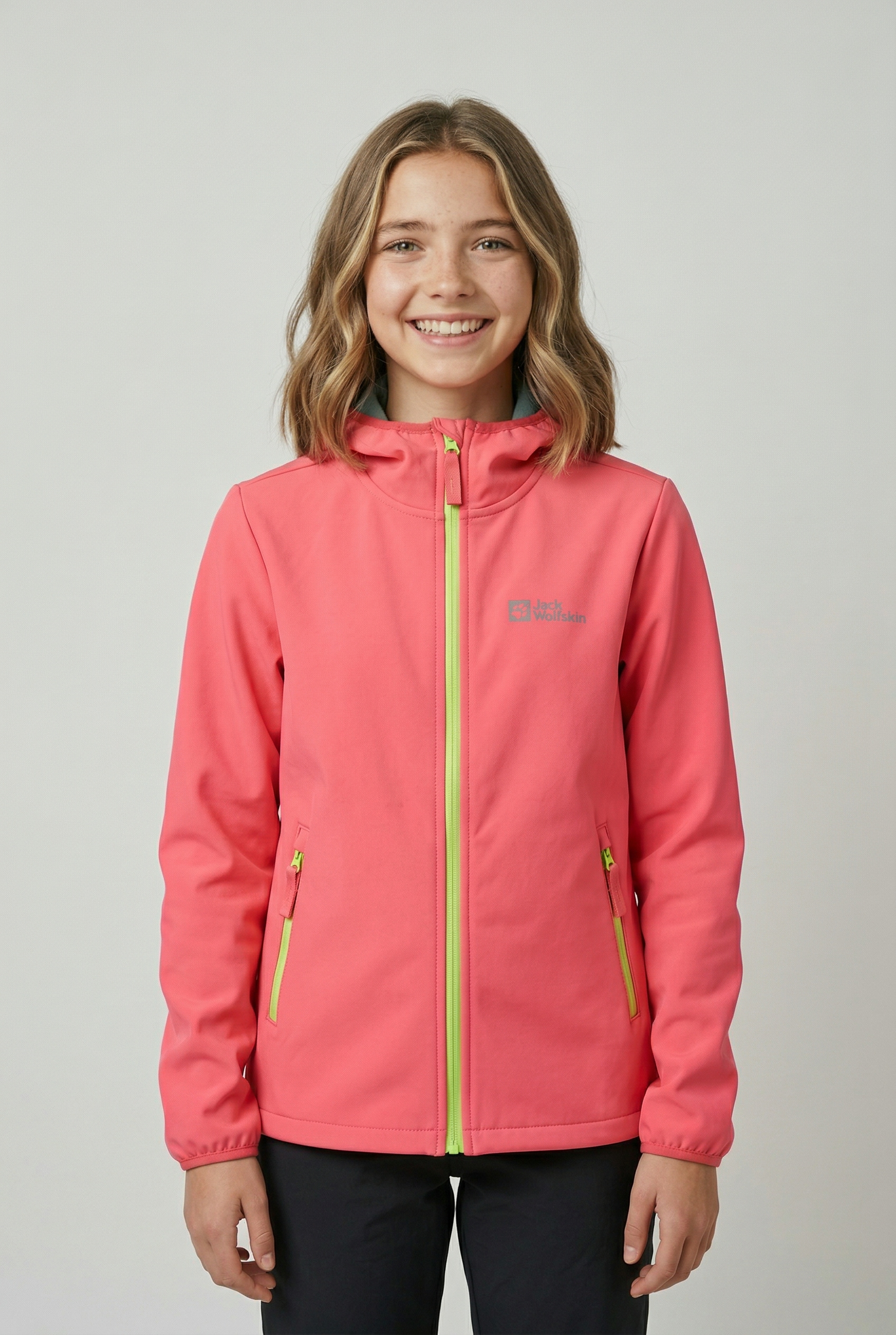 Jack Wolfskin Softshelljacke »FOURWINDS JACKET KIDS« mit Kapuze für Kinder, mit Kapuze, wasserabweisend