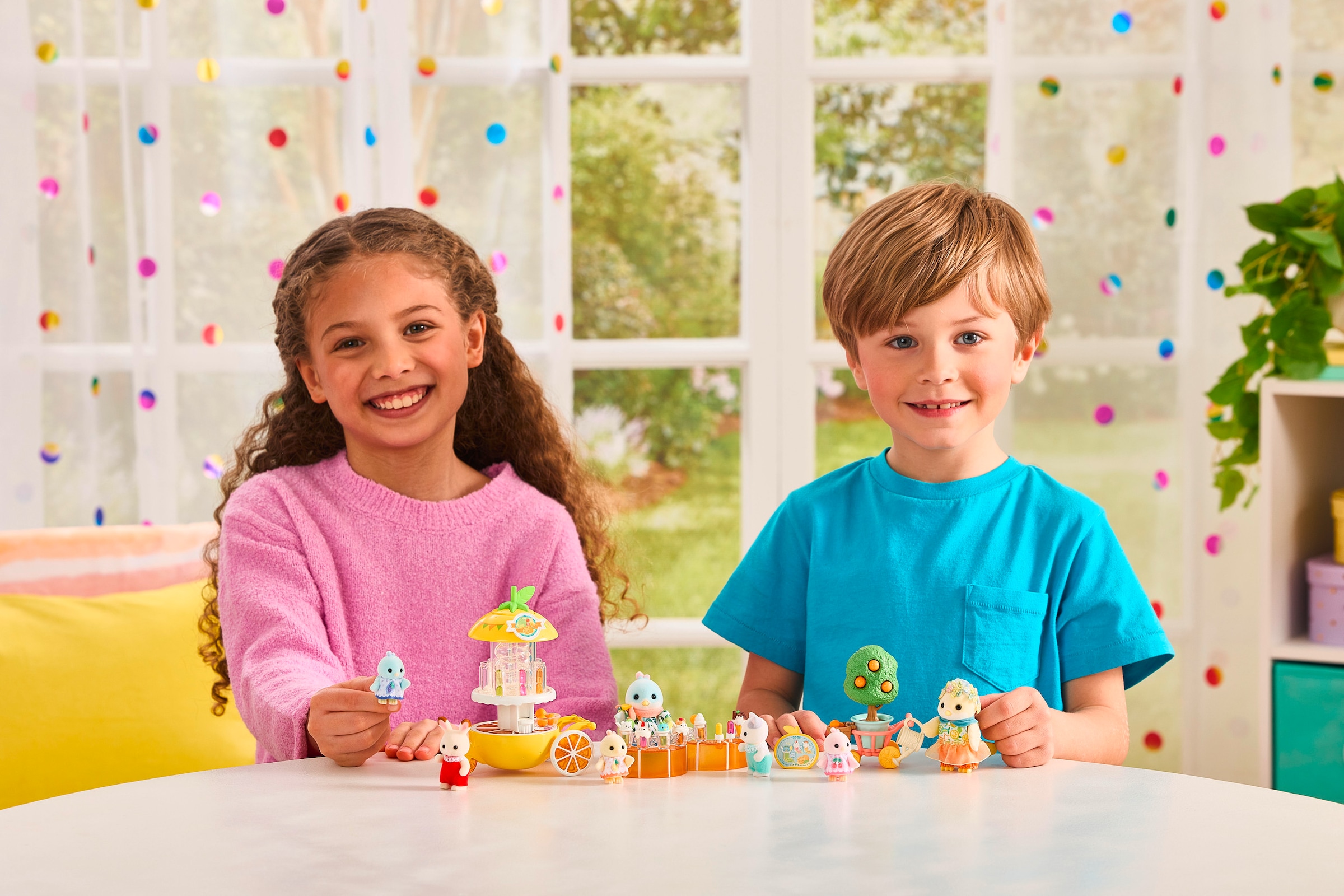 Sylvanian Families Spielfigur »Zitronenvogel Familie (5860)«