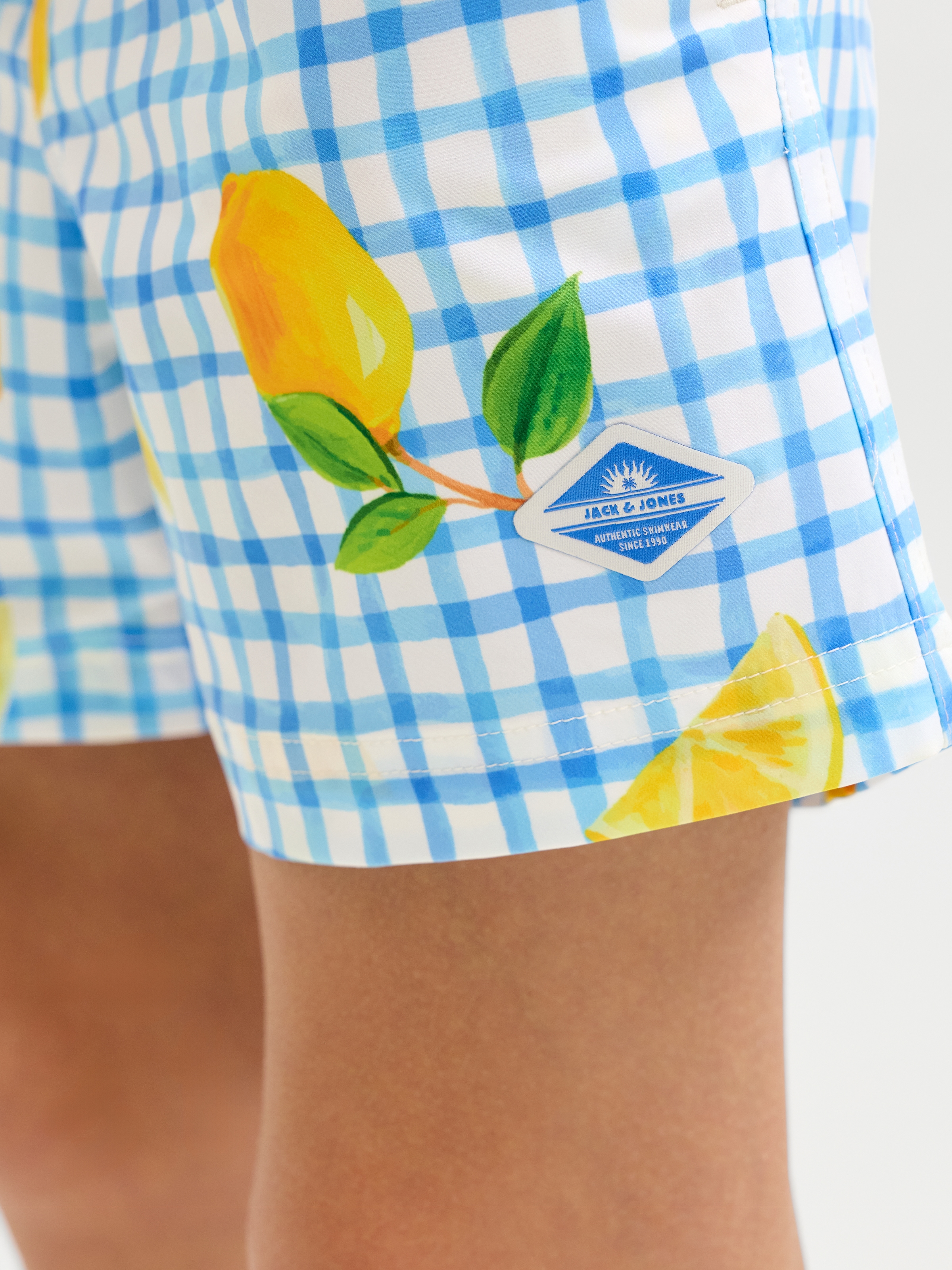 Jack & Jones Junior Badeshorts »JPSTMAUI VIBES NOVELTY AOP SWIM SH JNR«