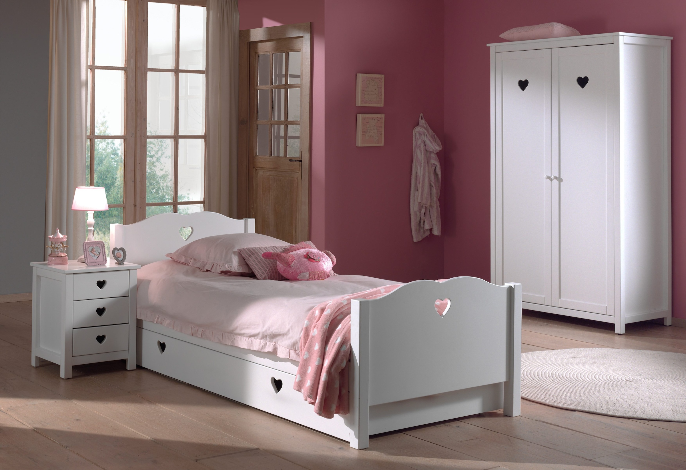 Vipack Kleiderschrank »Amori«, (Made in Europe)