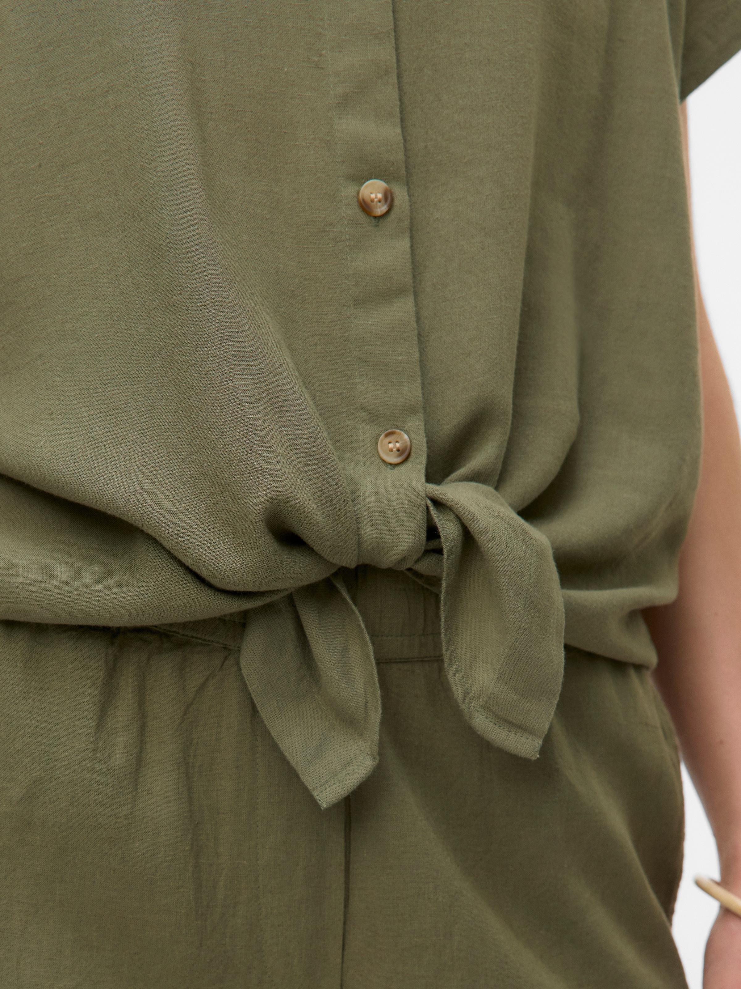 Vero Moda Kurzarmbluse »VMTHEA SS TIE SHIRT WVN NOOS«