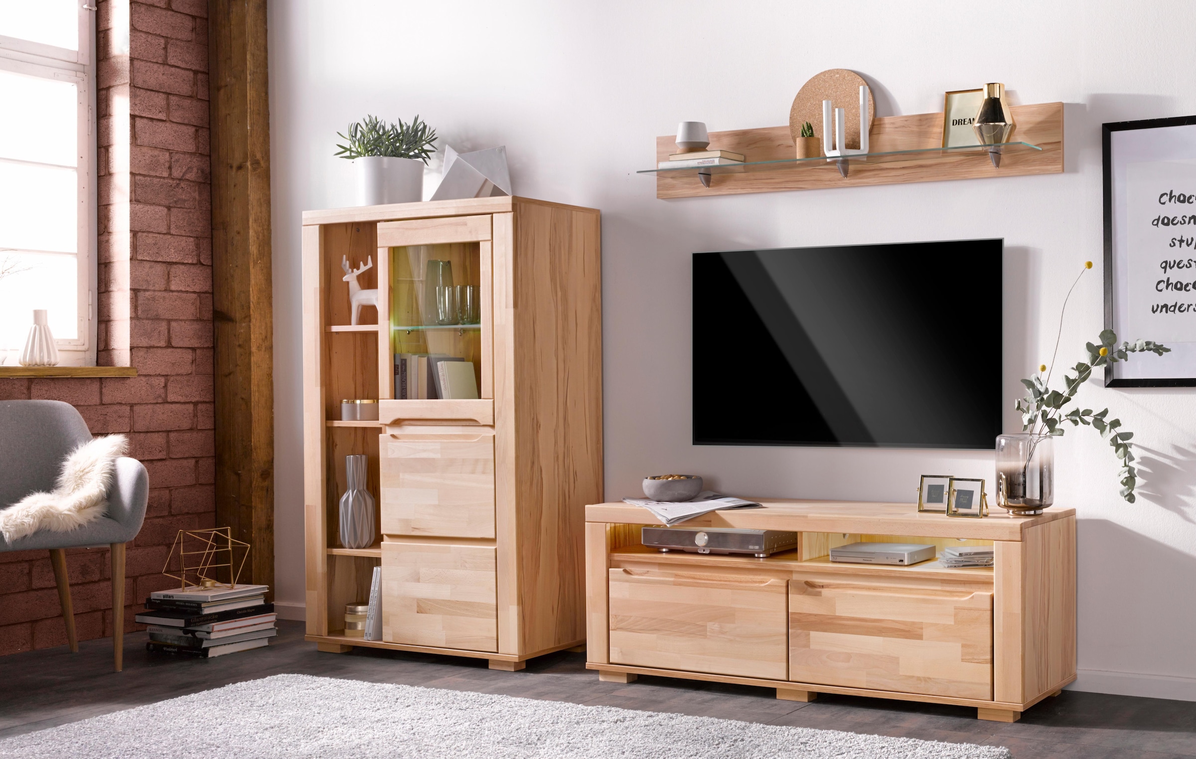 Home affaire Vitrine »DENIS80,B/T/H:90/40/145cm, Front massivhozl, geölt, Stauraumvitrine« 1 Tür mit Glaseinsatz, Einlegeboden versetzbar, 4 offene Fächer