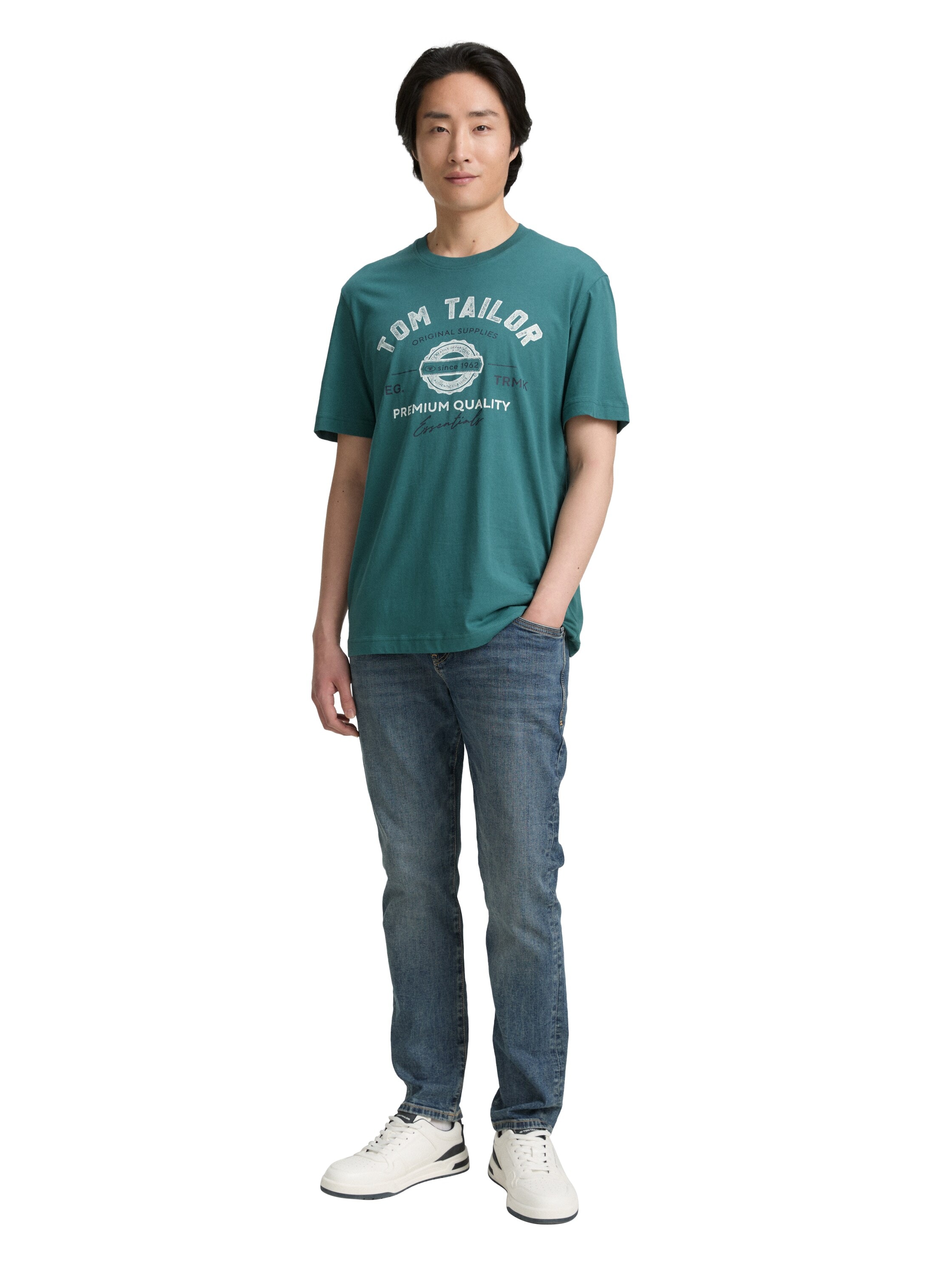 TOM TAILOR T-Shirt, mit großem Logofrontprint