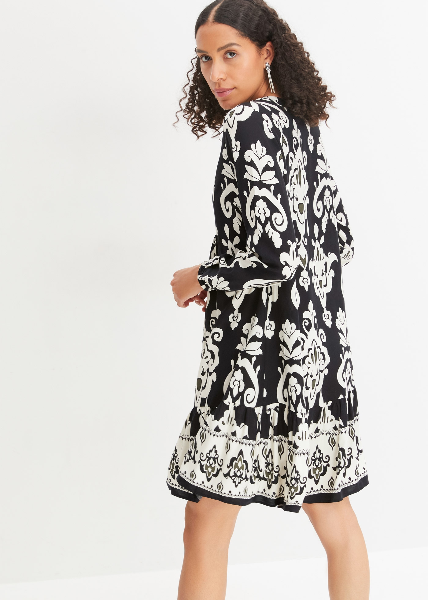 bonprix Tunikakleid Tunika-Kleid aus fließender Viskose