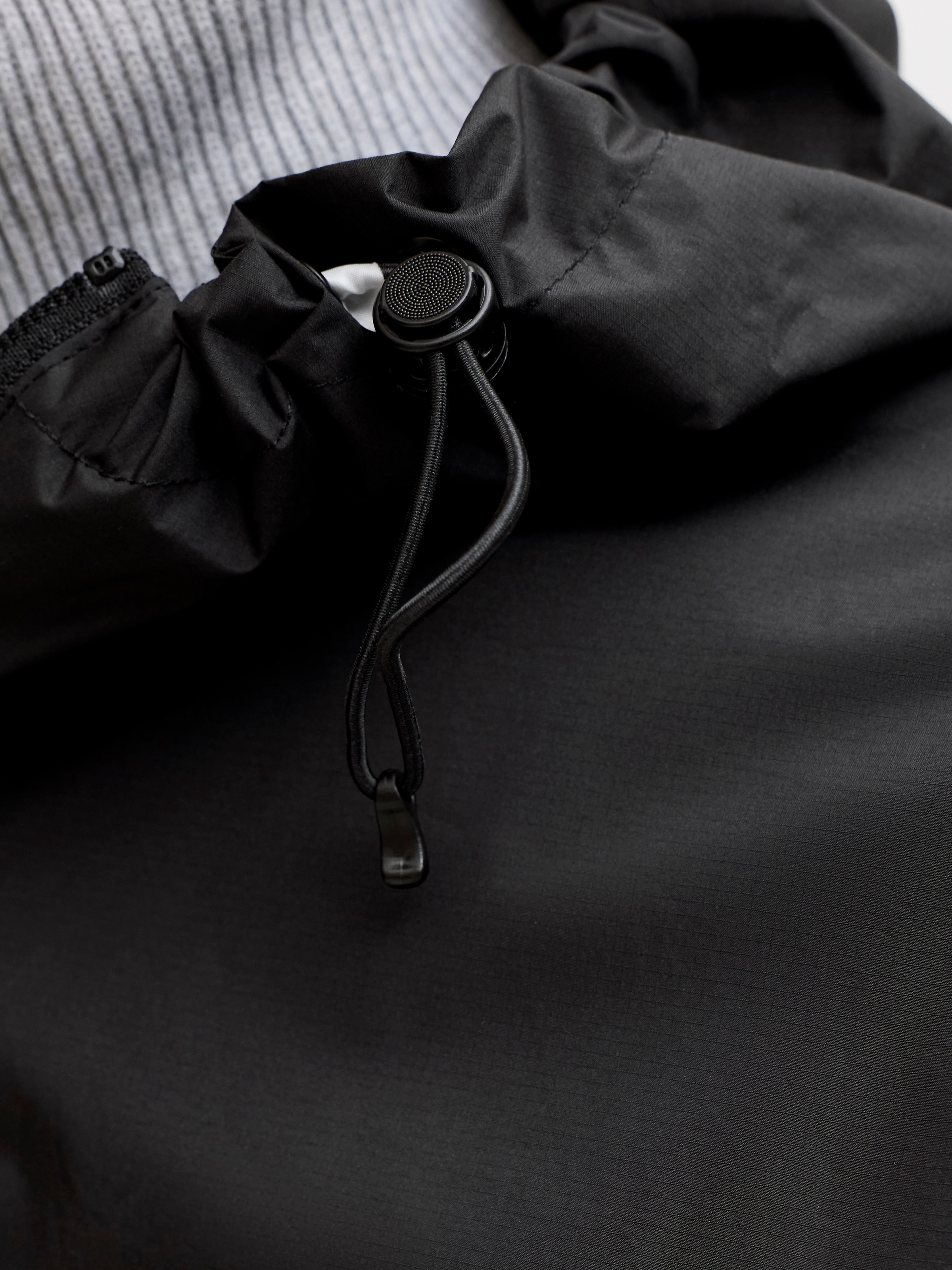 Jack & Jones Regenjacke »JCOCLUB RAIN JACKET« mit Kapuze mit Kapuze