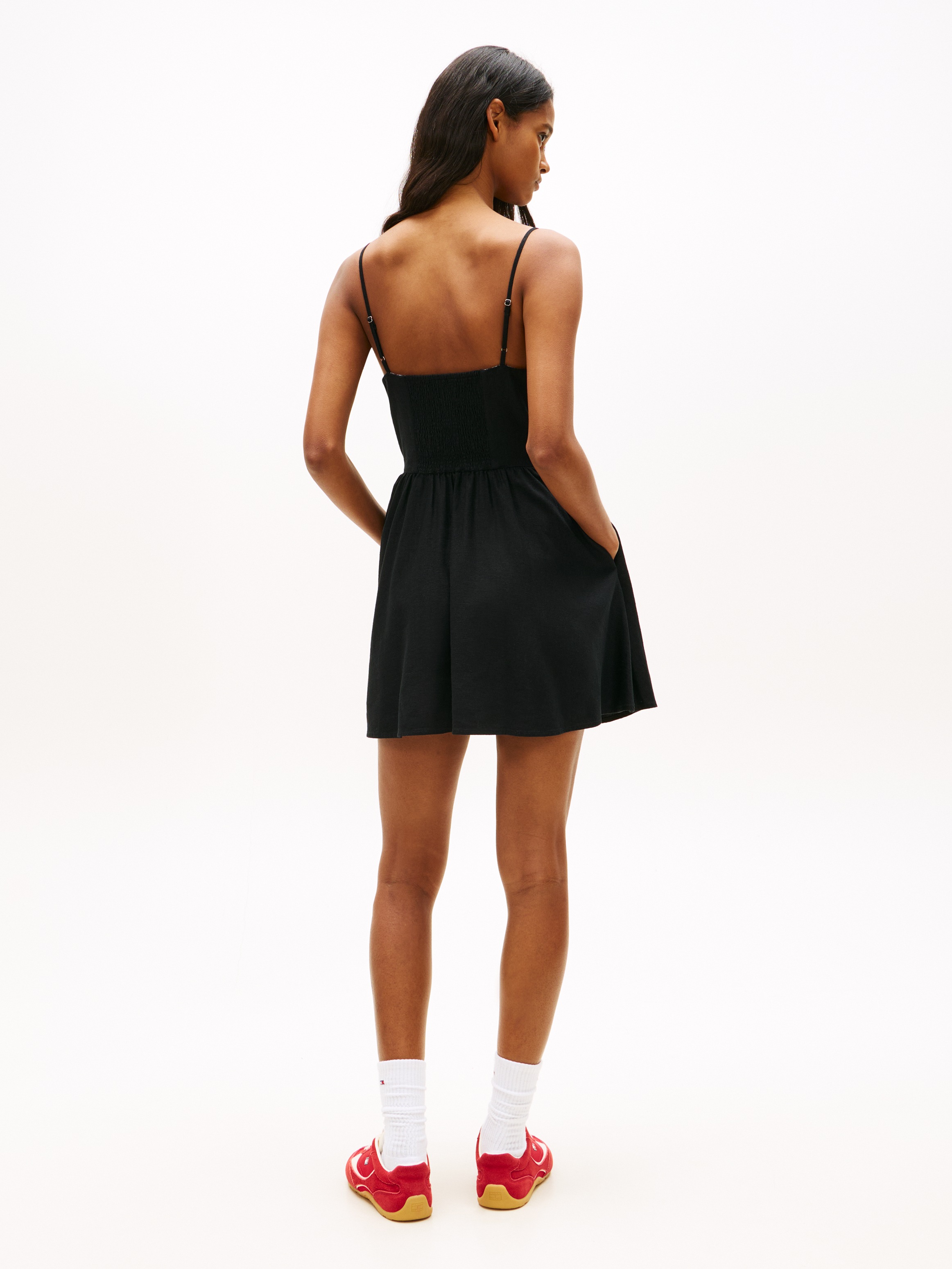 Tommy Jeans Minikleid »TJW LINEN SKATER DRESS« in Extra Slim Fit, Leinen-Mix