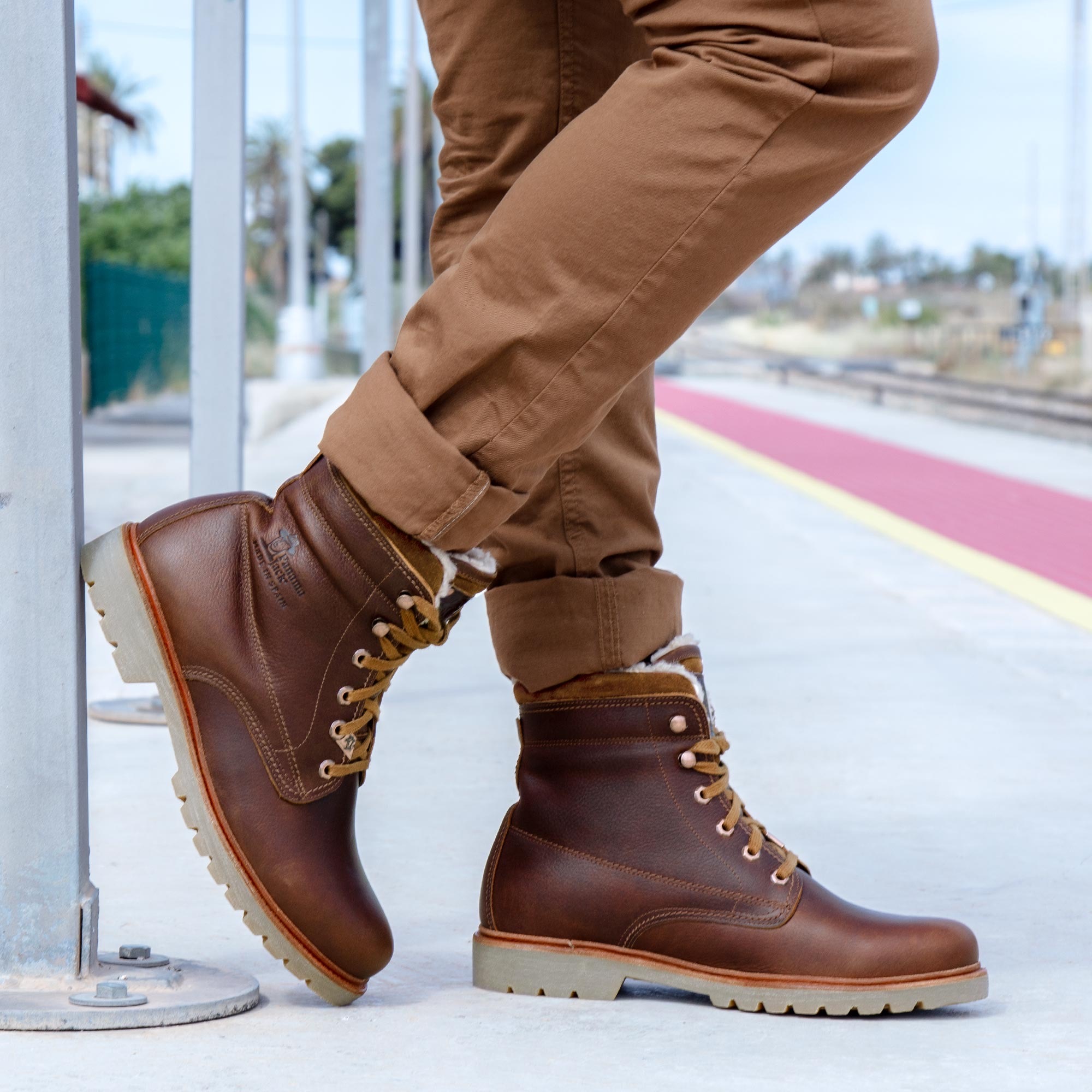 Panama Jack Winterboots »Aviator«, Blockabsatz, Outdoorschuh, Schnürschuh im Used Look