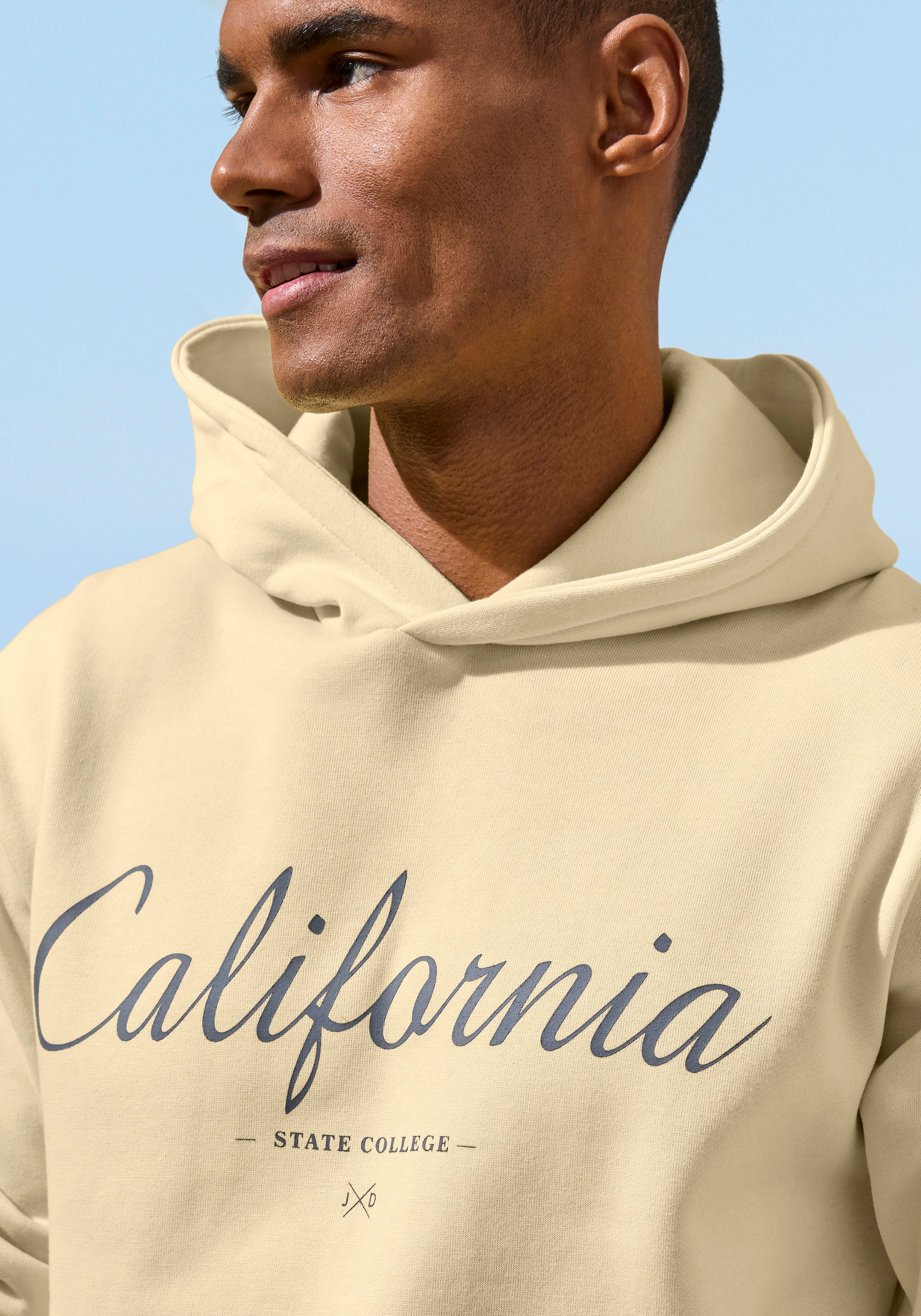 John Devin Hoodie , Sweatshirt mit coolem Druck, aufgesetzter Tasche und Kapuze
