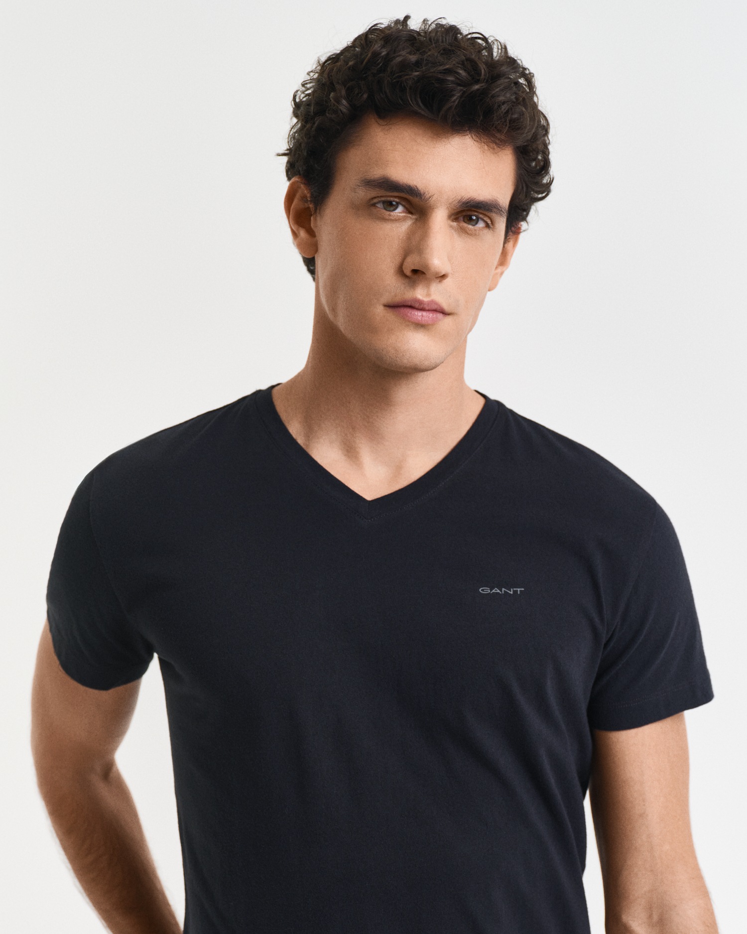 Gant Kurzarmshirt »V-NECK T-SHIRT 2-PACK«, Mit V-Ausschnitt