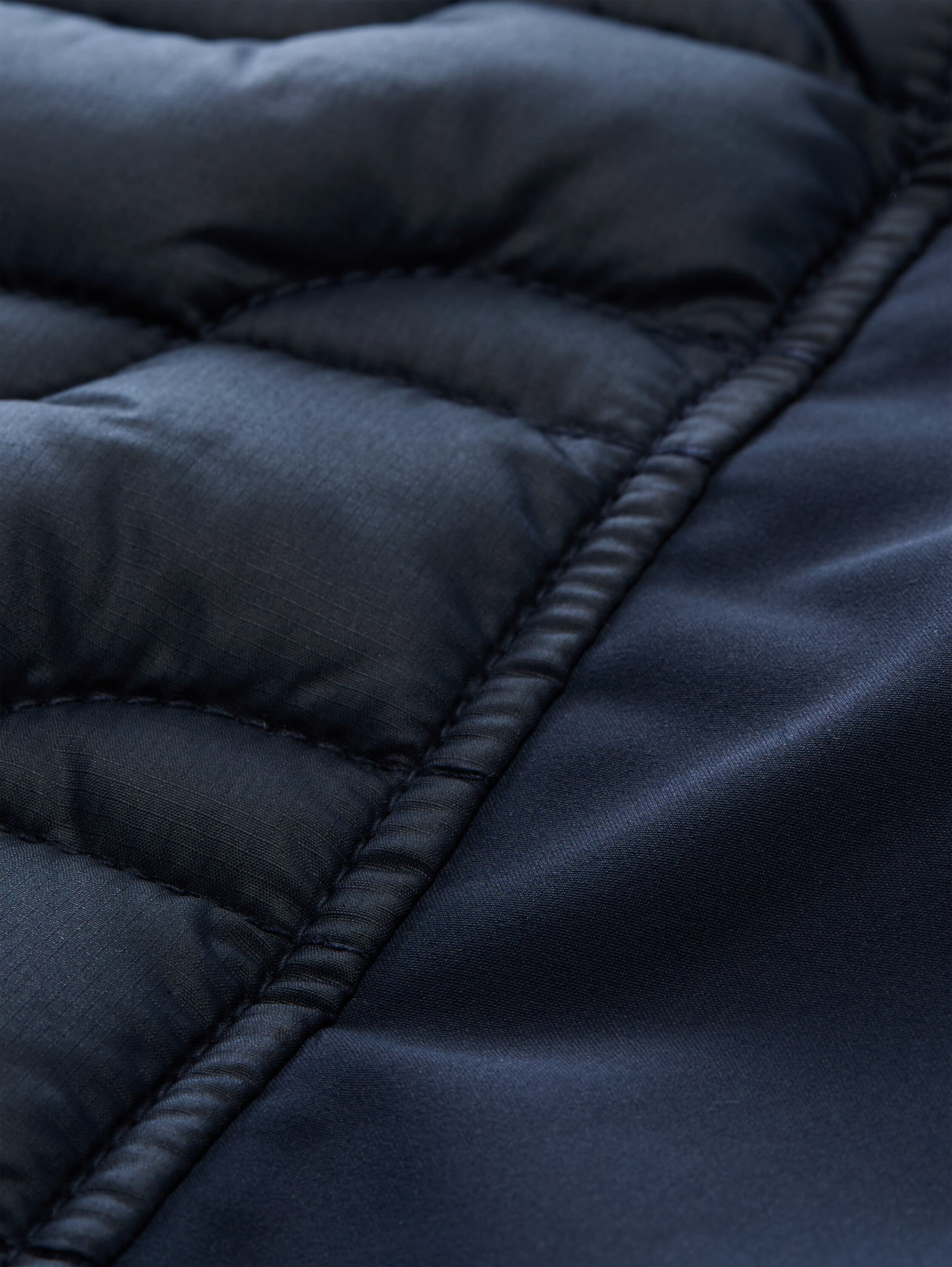 TOM TAILOR Steppjacke »Regular« ohne Kapuze mit Stehkragen und Reißverschluss
