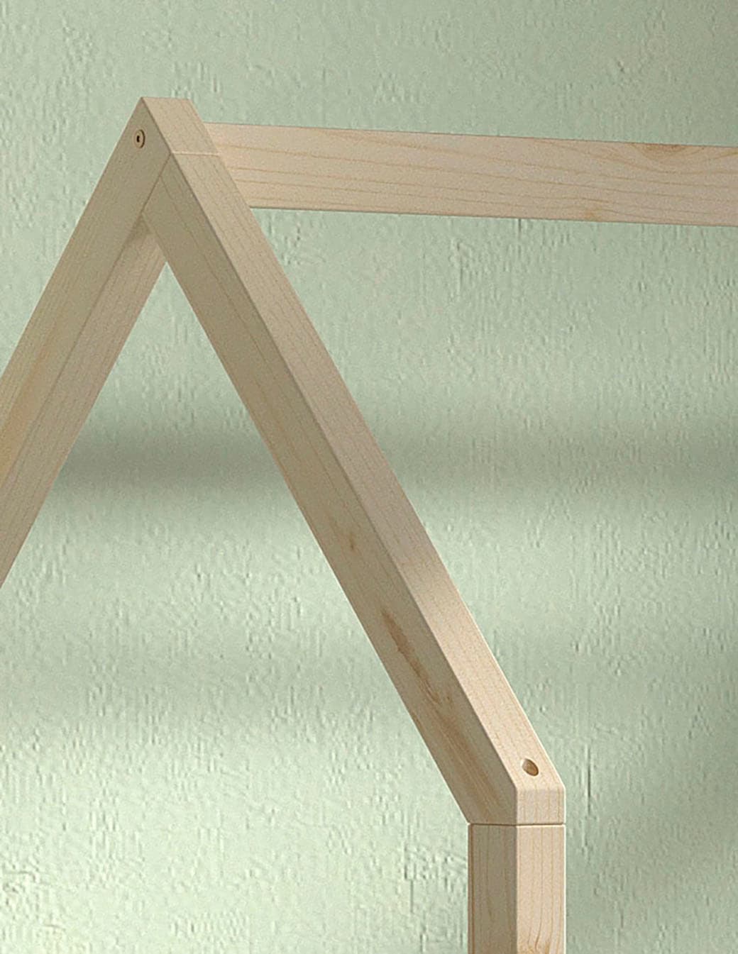 Vipack Hausbett »Cabane, mit Dachaufbau und Sprossenumrandung in Landhaus-Optik«, (B/H/T ca. 208x169x98 cm) aus massiver Eiche, Oberfläche Natur), sehr stabil und standfest gebaut inkl. Massivholz Rolllattenrost