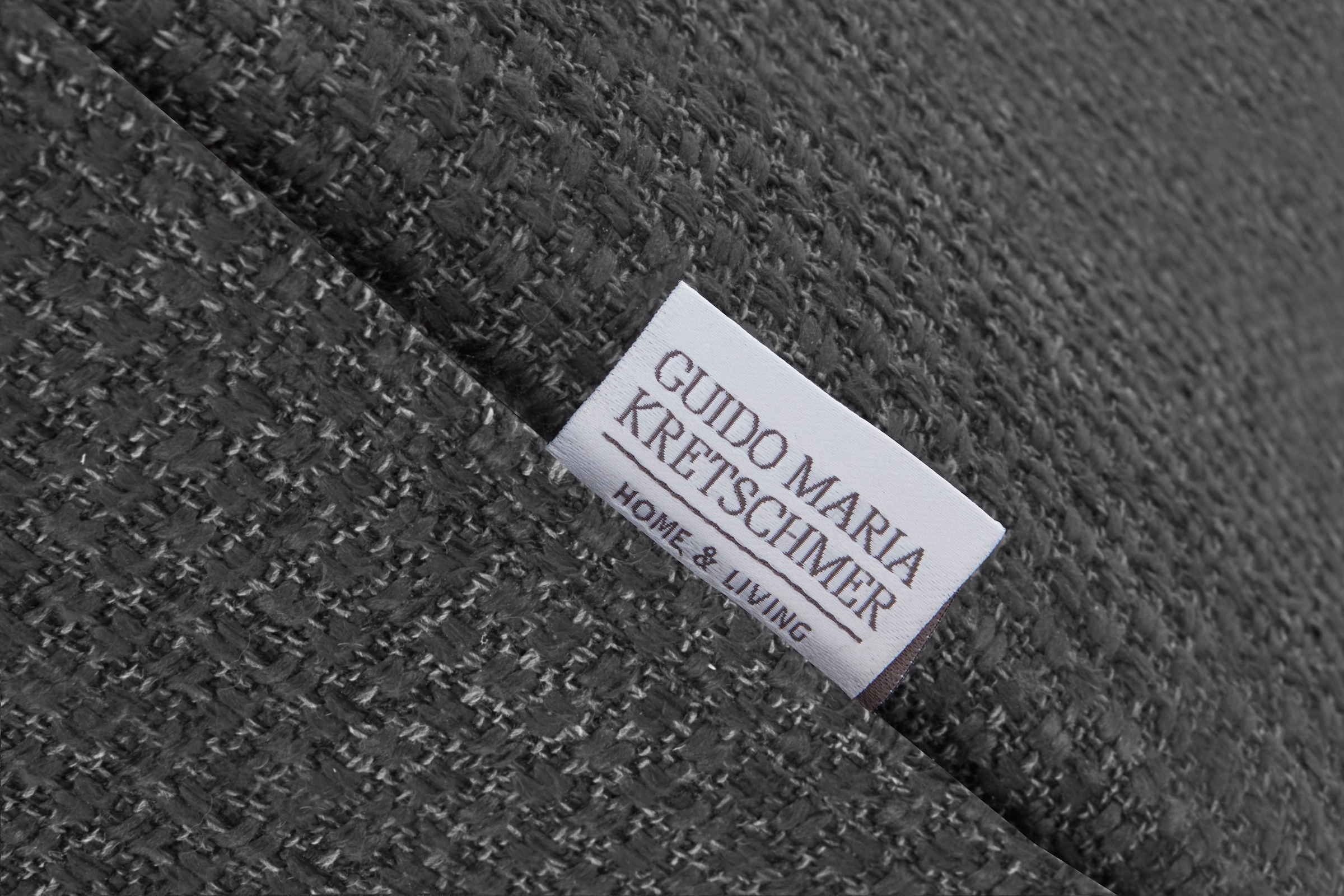 TRENDMANUFAKTUR 2,5-Sitzer »Chilltime, elegant und bequem, Komfortsitzhöhe 46cm, Breite 237cm« mit eleganter Kreuznaht in den Rückenkissen, Breite 237 cm