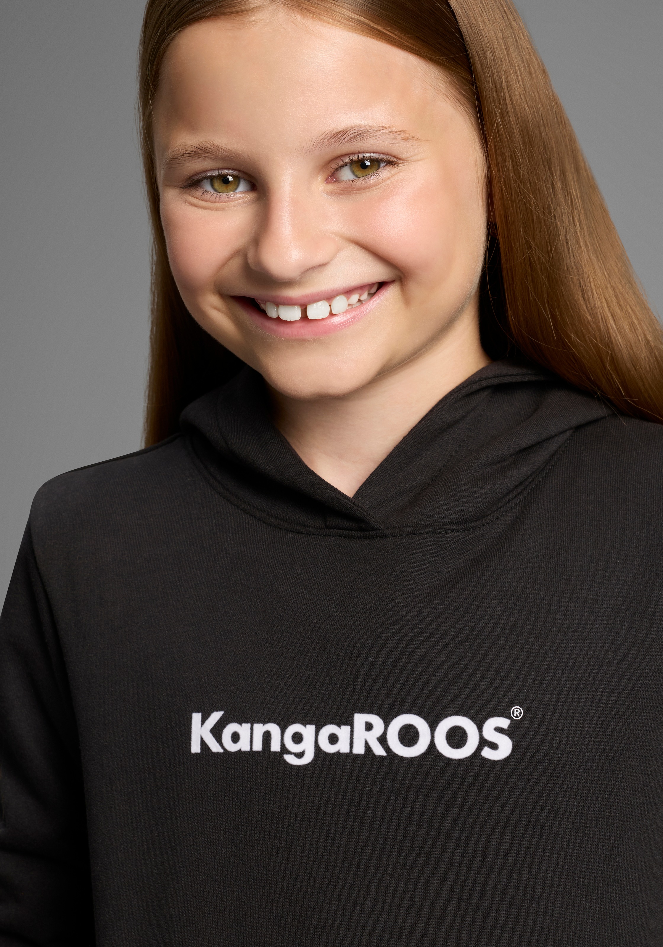 KangaROOS Kapuzensweatshirt »Hoodie mit Logoprint«, Langarm, bedruckt, aus Sweatware mit Baumwolle, mit Kängurutasche