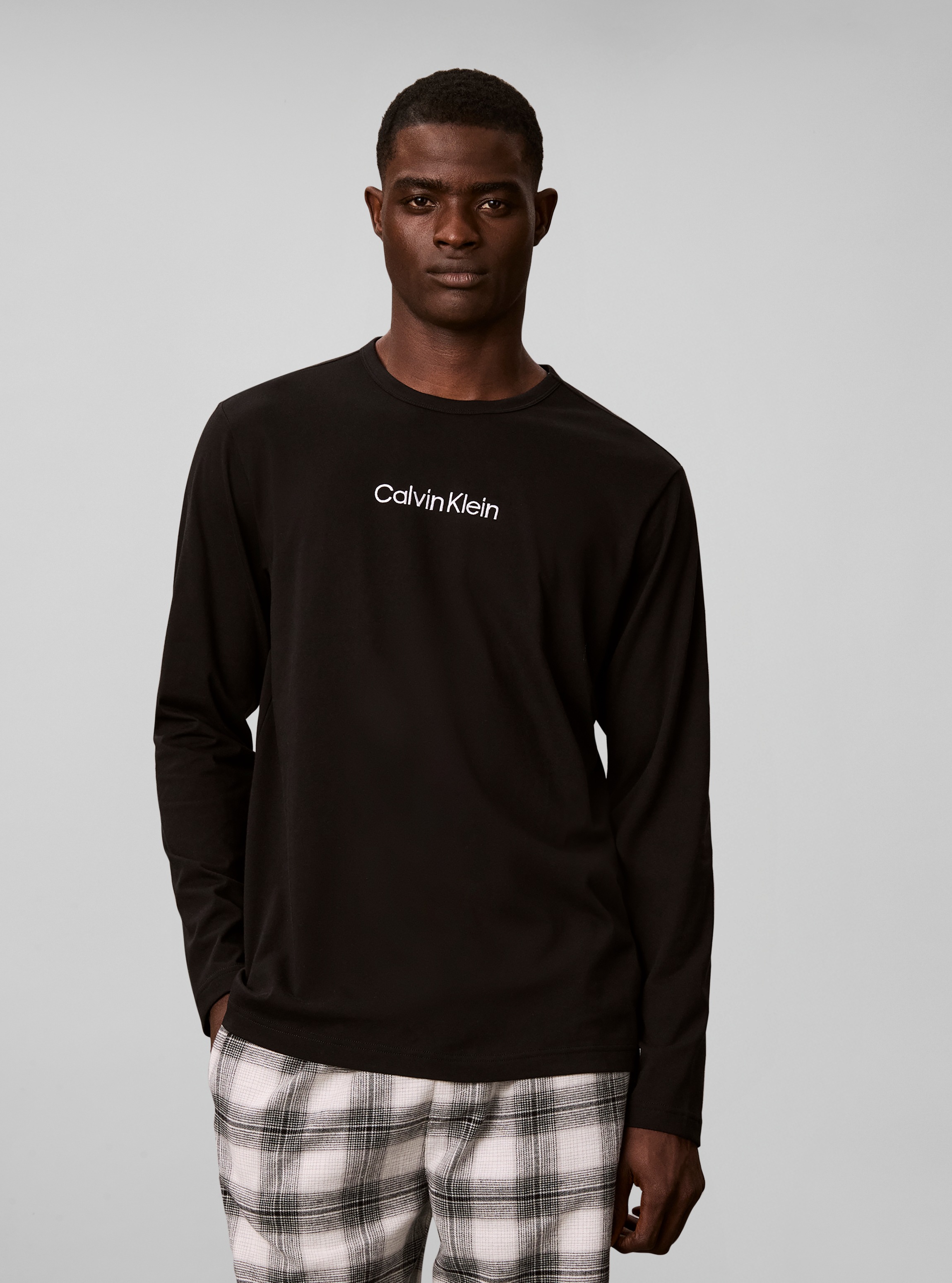 Calvin Klein Underwear Schlafanzug »LS TEE PANT SET« Mit elastischem Bund