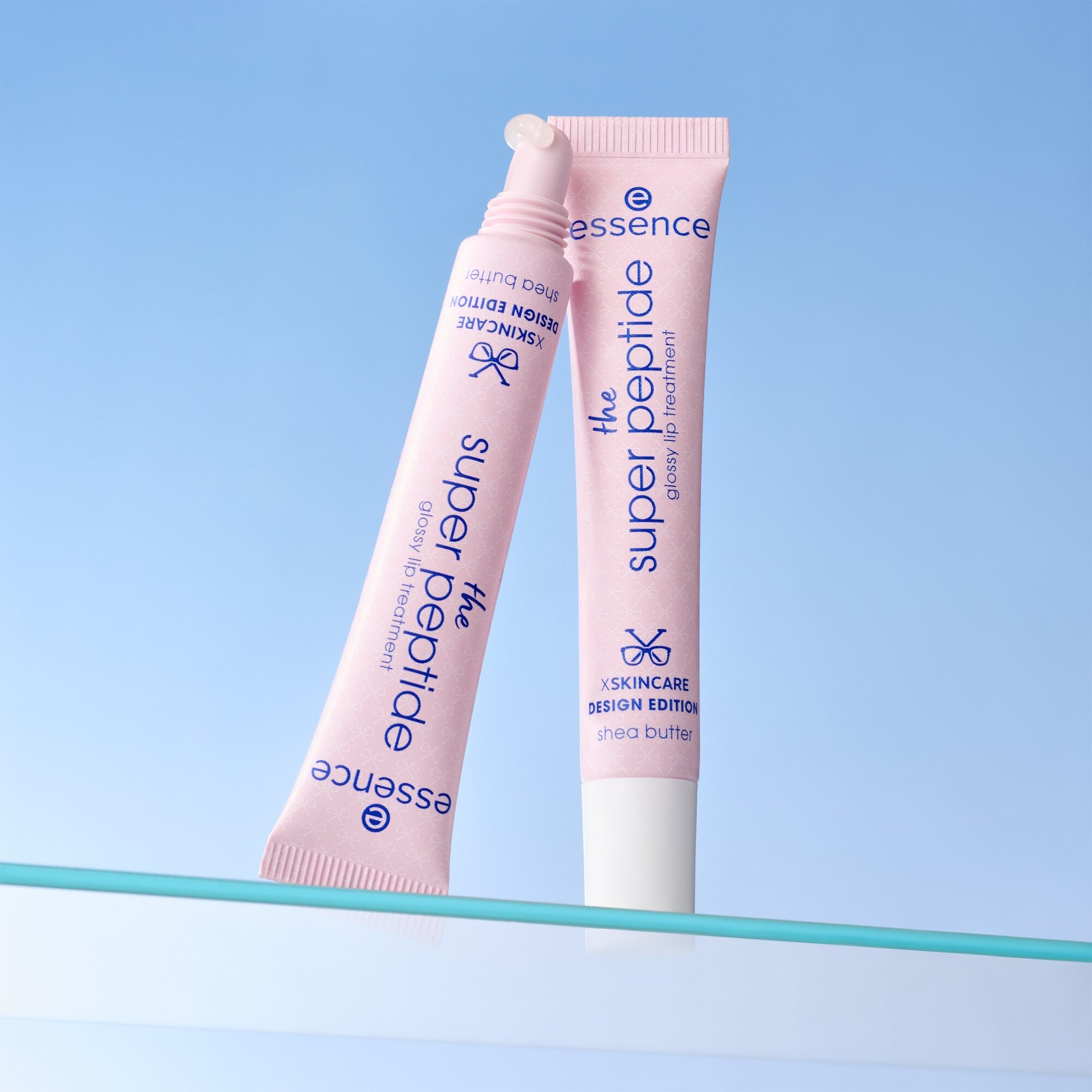 Essence Lippenbalsam »xskincare the super peptide glossy lip treatment«