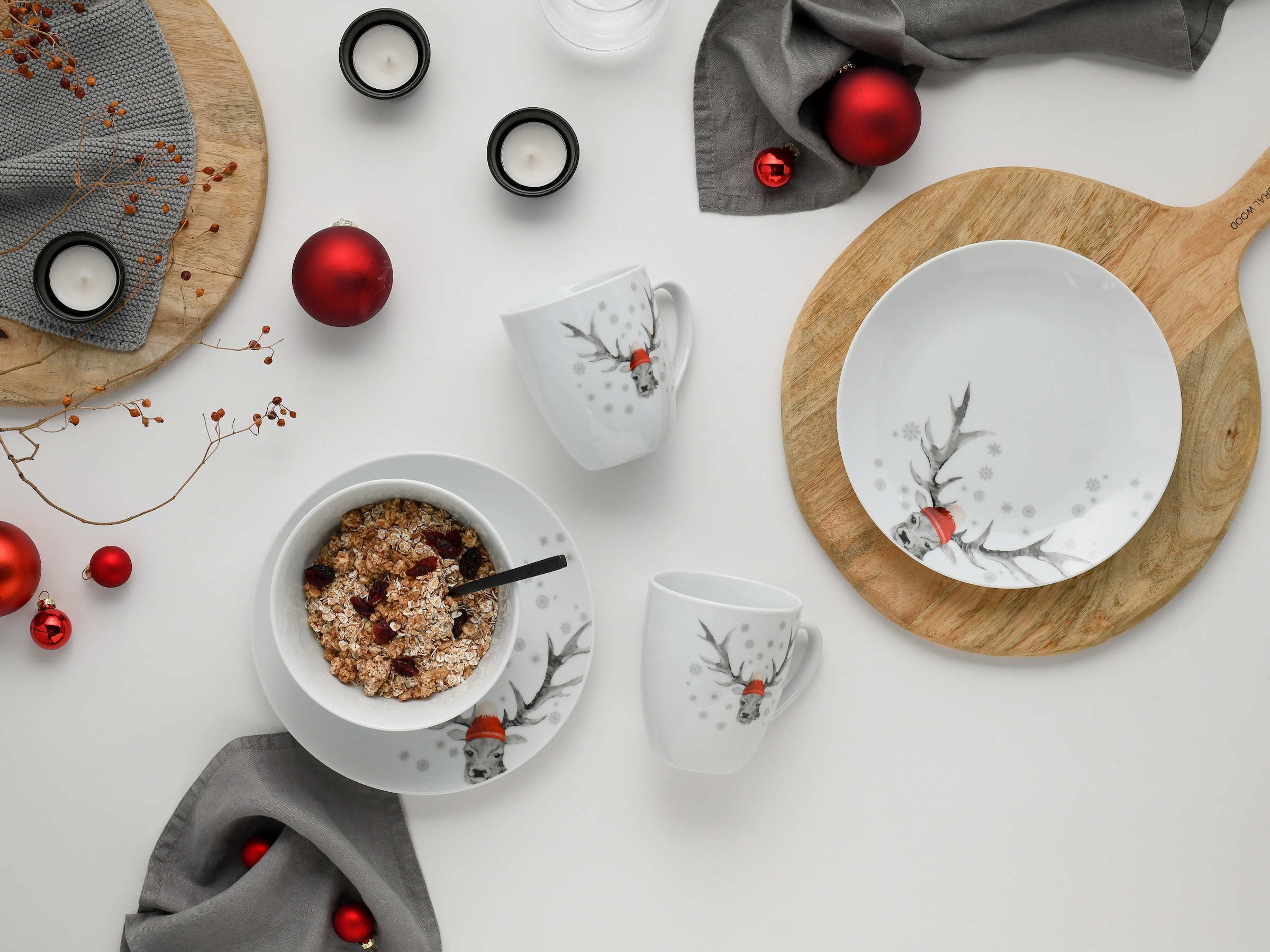 CreaTable Frühstücks-Geschirrset »Hirsch, Frühstücksset 18-tlg« Winterdekor, Hirschmotiv