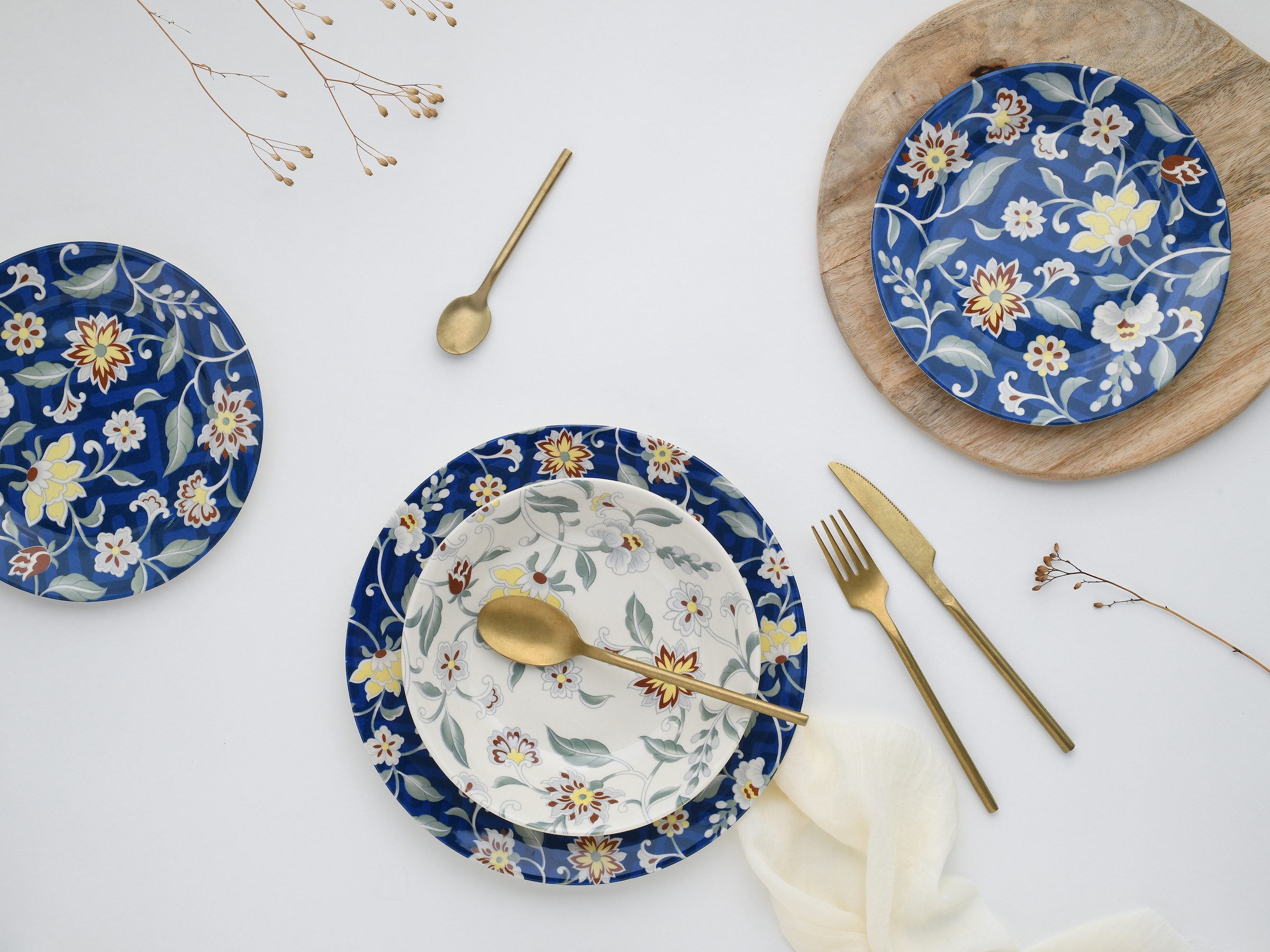CreaTable Teller-Set »Odessa, Tellerset 12-tlg« Blumendekor