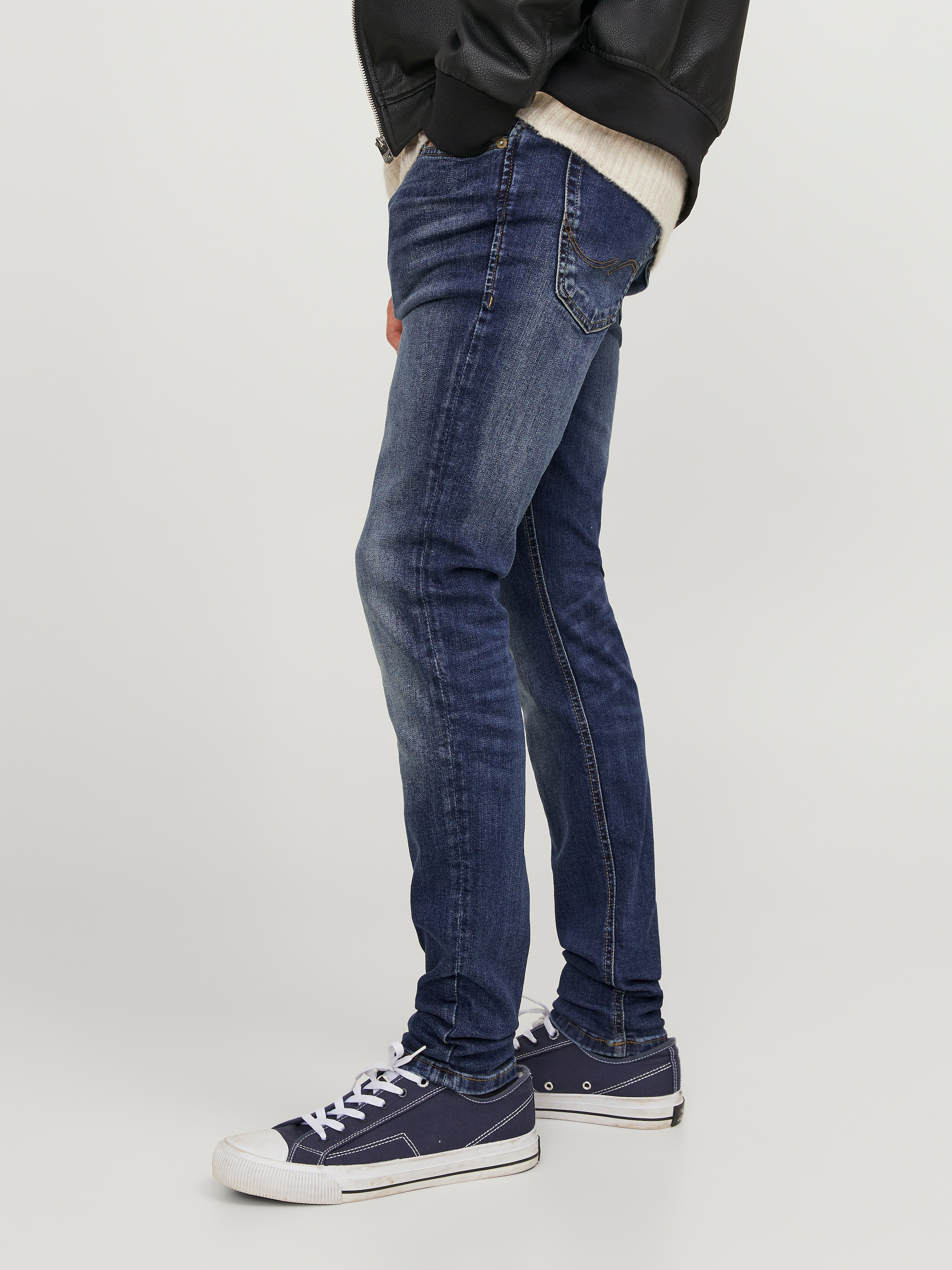 Jack & Jones Skinny-fit-Jeans »JJILIAM  Skinny Jeans mit Used-Waschung für schlanke Silhouette« Abriebeffekte, modisch, skinny fit, Baumwollmischung,