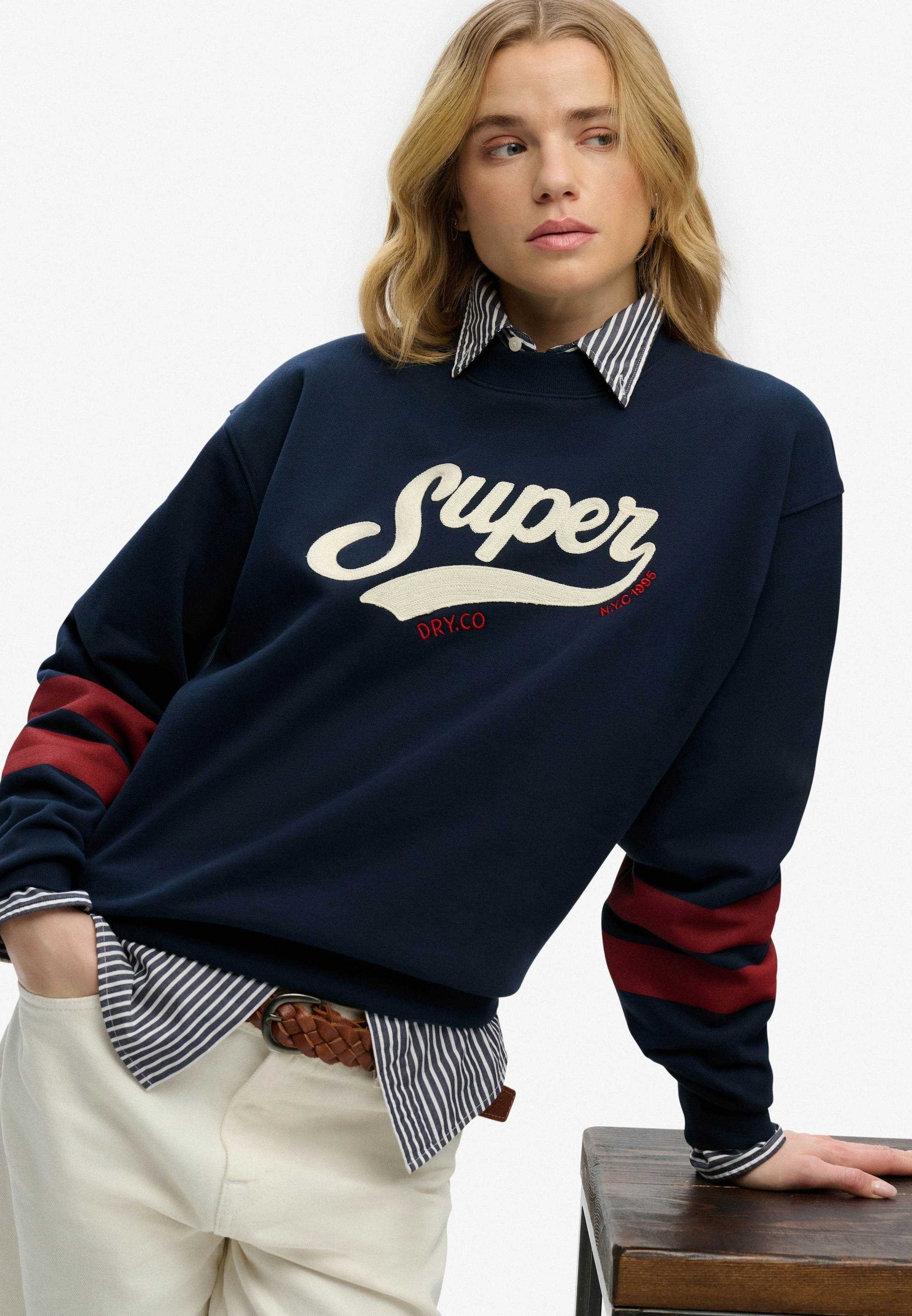 Superdry Sweatshirt »VARSITY SCRIPT LOOSE CREW«
