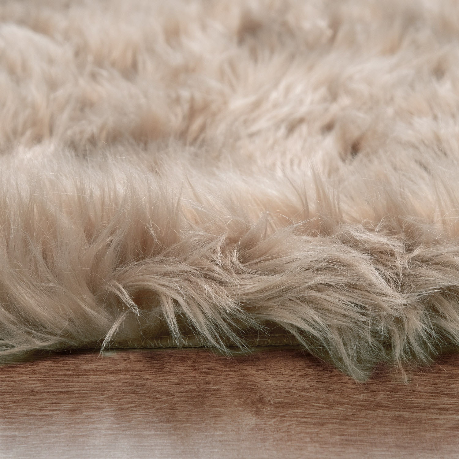 Paco Home Fellteppich »Playa 960«, herzförmig, 64 mm Höhe, Kunstfell, Flokati-Optik, Hochflor, weich und flauschig, Uni-Farben