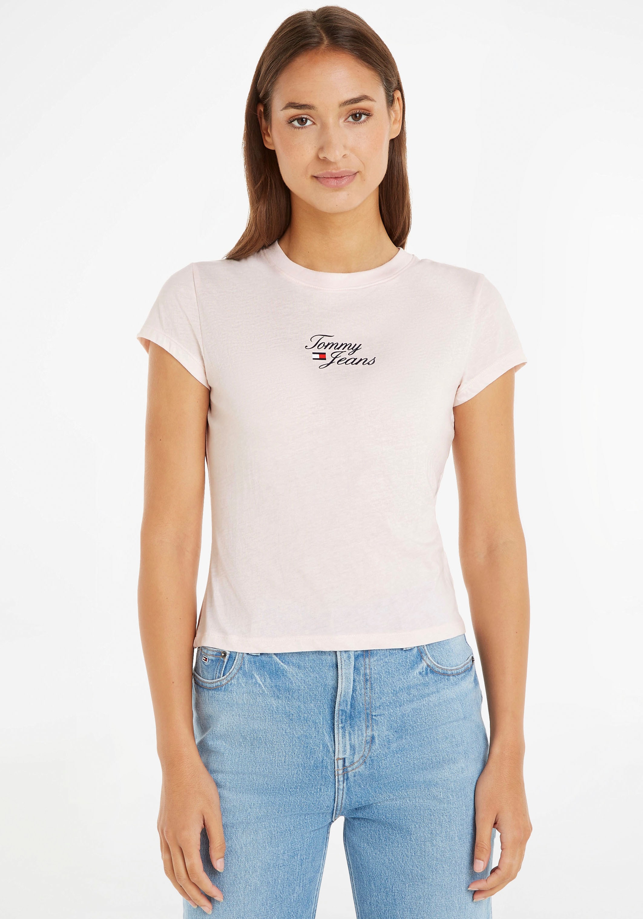 Tommy Jeans T-Shirt »TJW BBY ESSENTIAL LOGO 1 SS«, trendiges und stylisches  Damen-T-Shirt mit Logodruck bestellen bei OTTO