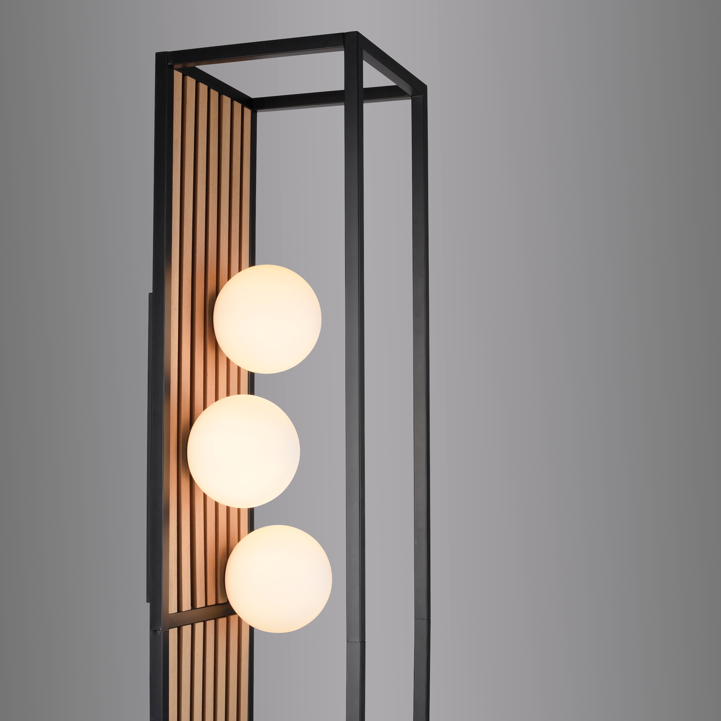 Leonique Stehlampe »Erinette Akustikpaneele mit Glaskugeln«, 3 flammig, Leuchtmittel E14 | ohne Leuchtmittel-Leuchtmittel wechselbar, Holz, Akustik, Paneele, Glas, opal matt weiß, Stehleuchte, Fußschalter
